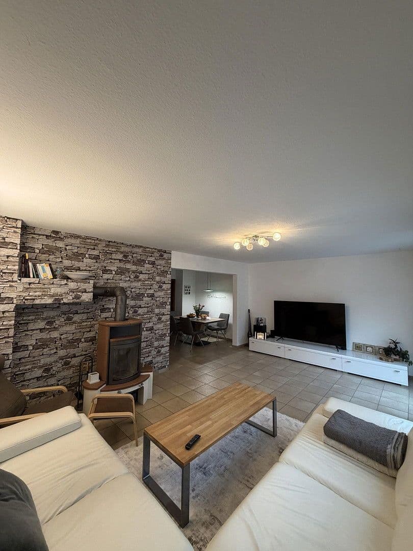 Predaj domu 157 m², pozemek 244 m², Nürnberg, Bavorsko Predaj domu 157 m², pozemek 244 m², Nürnberg, Bavorsko