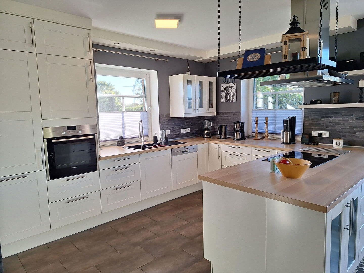 Predaj domu 156 m², pozemek 1.620 m², Großefehn, Dolné Sasko Predaj domu 156 m², pozemek 1.620 m², Großefehn, Dolné Sasko