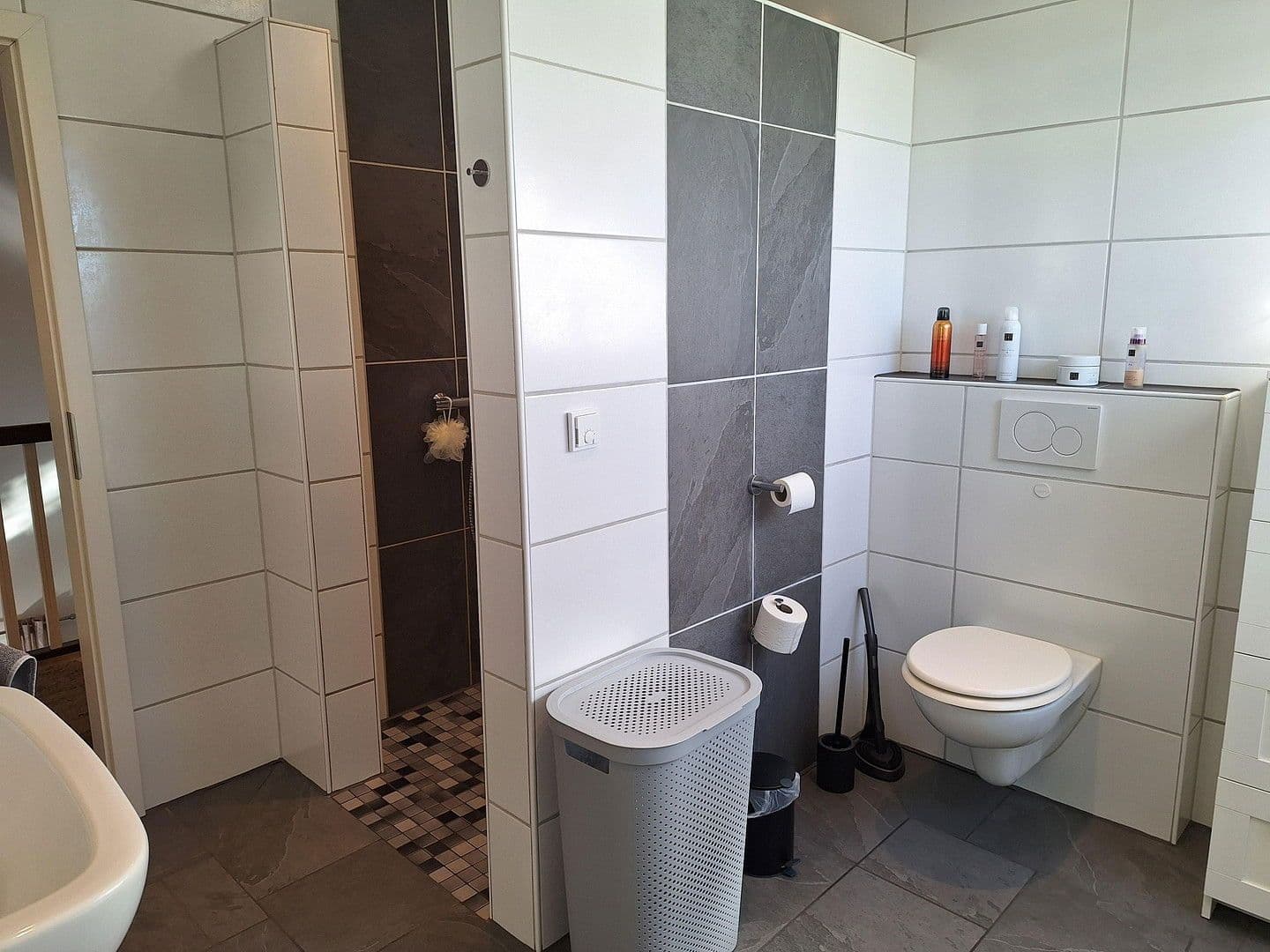 Predaj domu 156 m², pozemek 1.620 m², Großefehn, Dolné Sasko Predaj domu 156 m², pozemek 1.620 m², Großefehn, Dolné Sasko