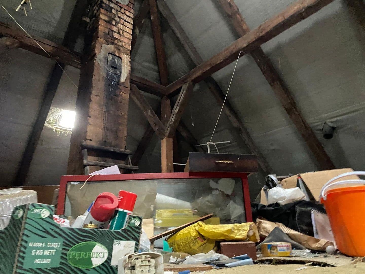 Predaj domu 152 m², pozemek 703 m², Kuhläger 7, Peine, Dolné Sasko Predaj domu 152 m², pozemek 703 m², Kuhläger 7, Peine, Dolné Sasko