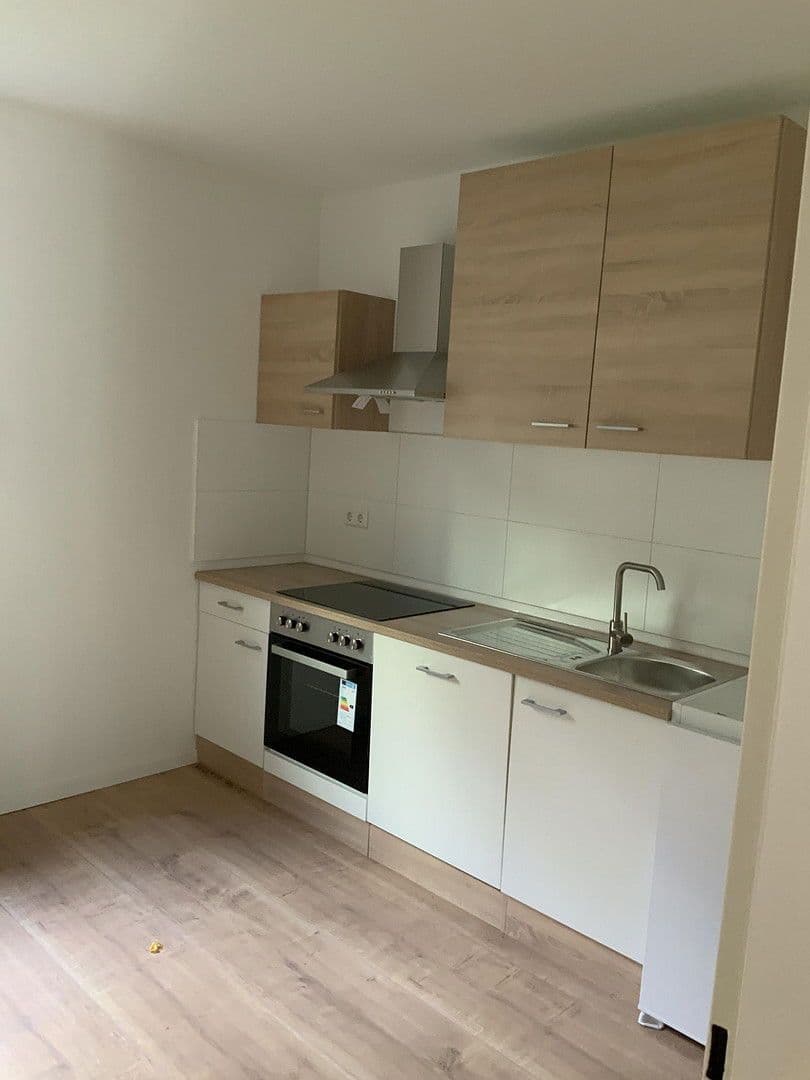 Prenájom bytu 3-izbový 84 m², Ahornweg 4-18, Hamm (Sieg), Porýnie-Falcko Prenájom bytu 3-izbový 84 m², Ahornweg 4-18, Hamm (Sieg), Porýnie-Falcko