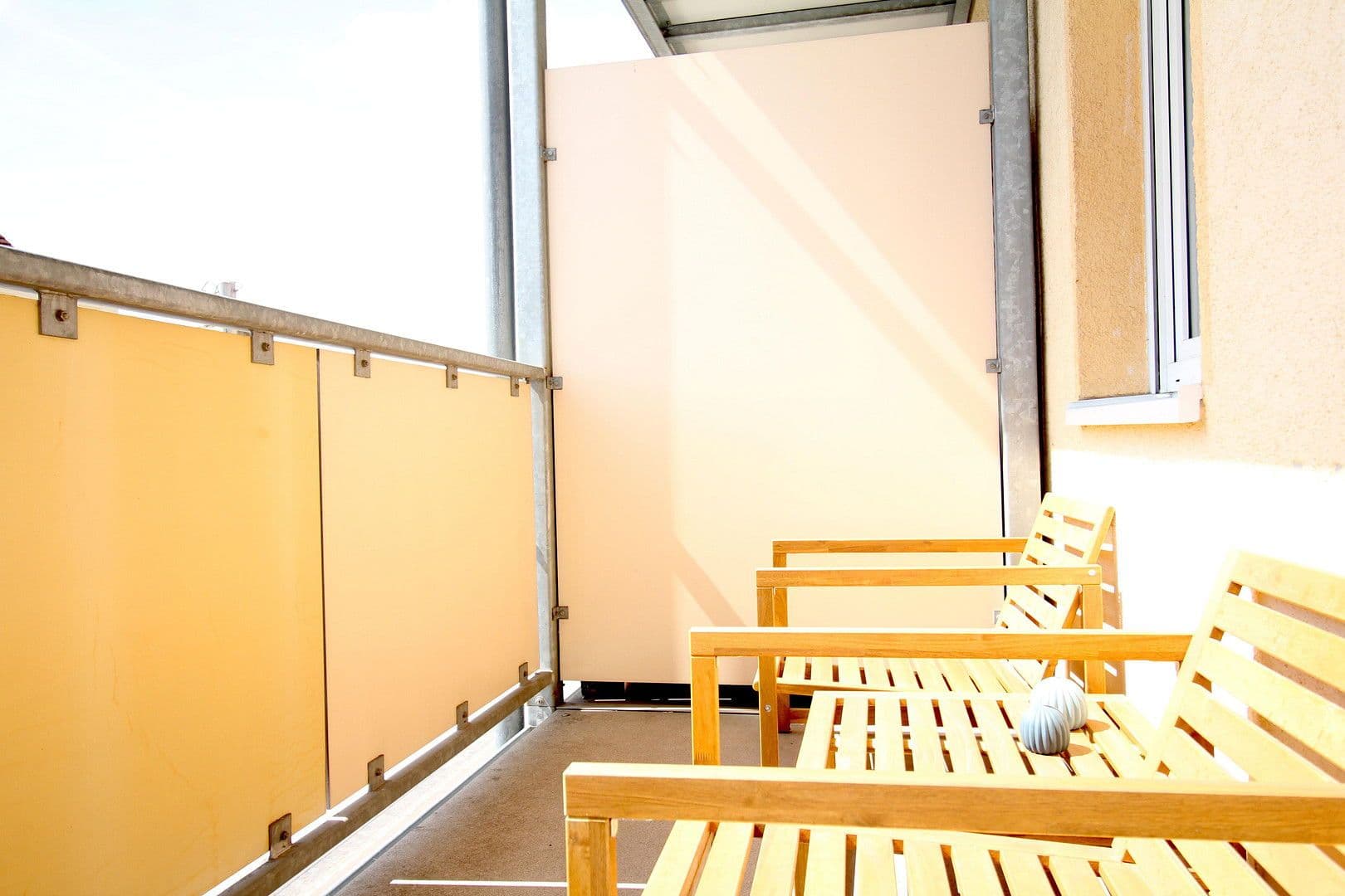 Prenájom bytu 2-izbový 46 m², Äußere Leipziger Straße 9, Schkeuditz, Sasko Prenájom bytu 2-izbový 46 m², Äußere Leipziger Straße 9, Schkeuditz, Sasko