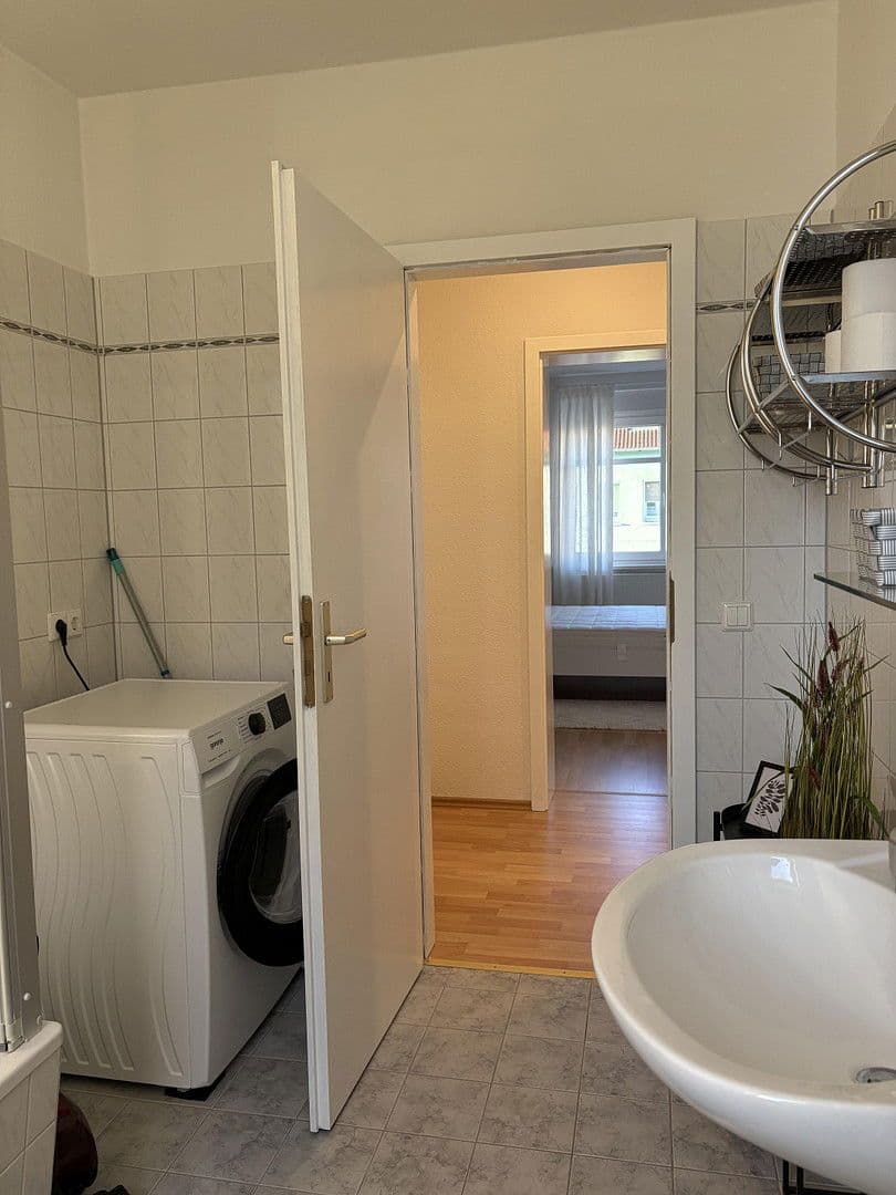 Prenájom bytu 2-izbový 46 m², Äußere Leipziger Straße 9, Schkeuditz, Sasko Prenájom bytu 2-izbový 46 m², Äußere Leipziger Straße 9, Schkeuditz, Sasko