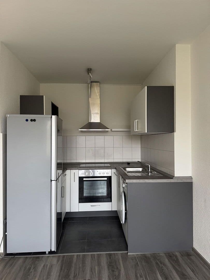 Prenájom bytu 2-izbový 48 m², Eckermannstraße 61, Ludwigshafen am Rhein, Porýnie-Falcko Prenájom bytu 2-izbový 48 m², Eckermannstraße 61, Ludwigshafen am Rhein, Porýnie-Falcko