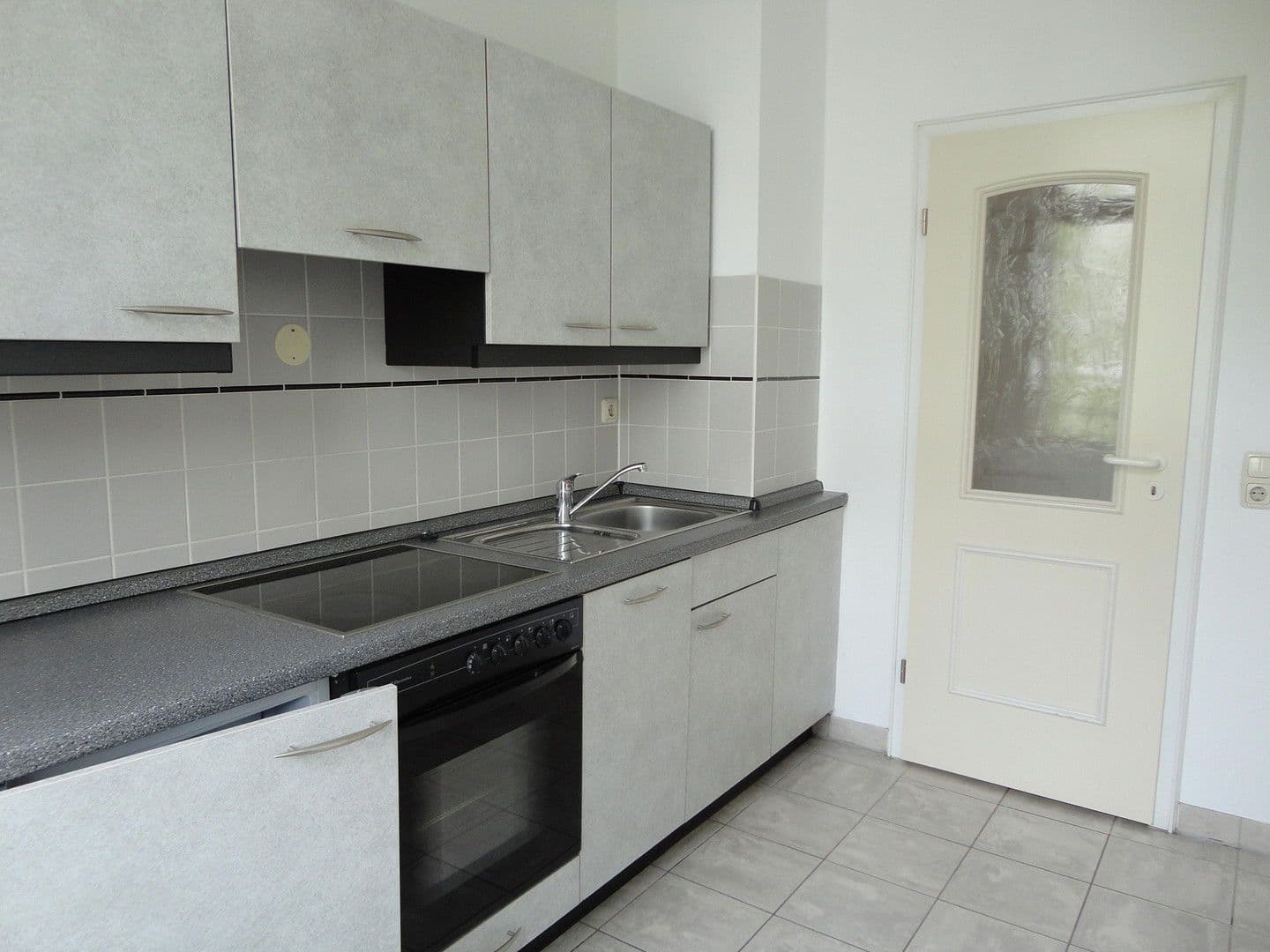 Prenájom bytu 2-izbový 52 m², Hegelstraße 19, Magdeburg, Sasko-Anhaltsko Prenájom bytu 2-izbový 52 m², Hegelstraße 19, Magdeburg, Sasko-Anhaltsko