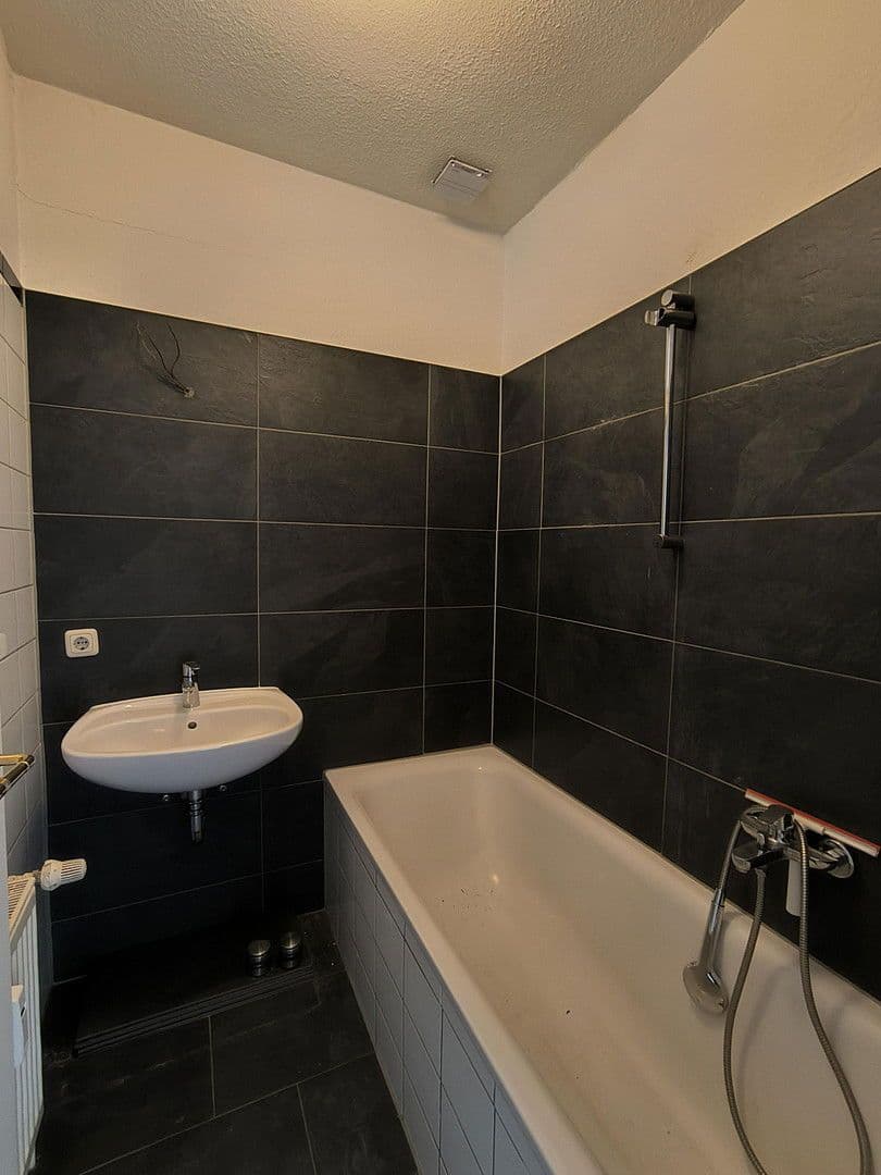 Prenájom bytu 1-izbový 59 m², Olvenstedter Straße 41, Magdeburg, Sasko-Anhaltsko Prenájom bytu 1-izbový 59 m², Olvenstedter Straße 41, Magdeburg, Sasko-Anhaltsko