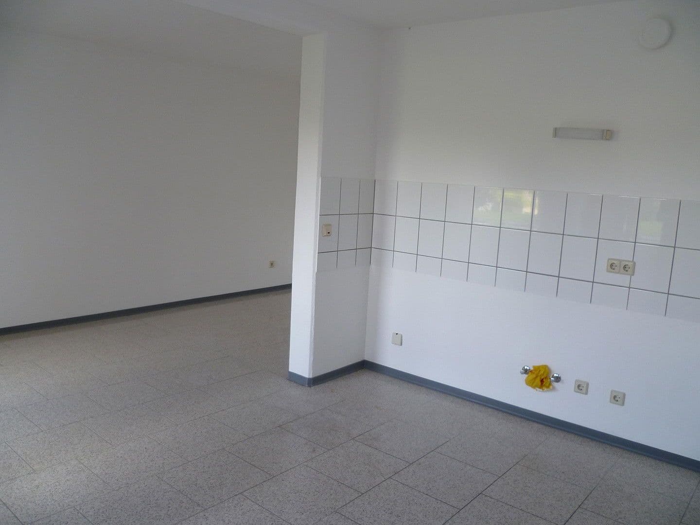Predaj domu 2.500 m², pozemek 35.236 m², Kerpen, Severné Porýnie - Westfálsko Predaj domu 2.500 m², pozemek 35.236 m², Kerpen, Severné Porýnie - Westfálsko