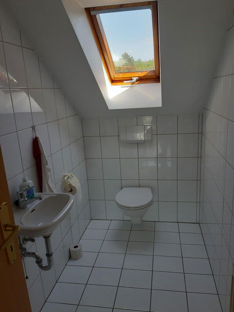 Prenájom bytu 4-izbový 106 m², Landstr. 67, Sinzheim, Bádensko-Wurttembersko Prenájom bytu 4-izbový 106 m², Landstr. 67, Sinzheim, Bádensko-Wurttembersko