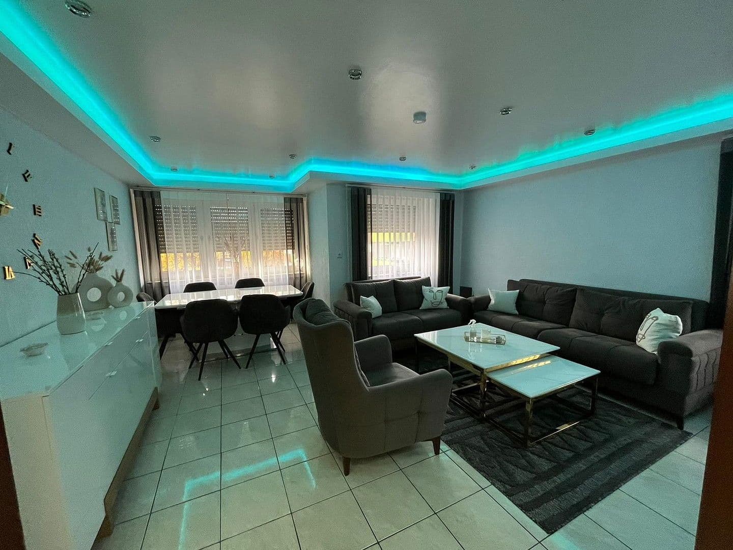 Prenájom bytu 3-izbový 81 m², Gelsenkirchen, Severné Porýnie - Westfálsko Prenájom bytu 3-izbový 81 m², Gelsenkirchen, Severné Porýnie - Westfálsko