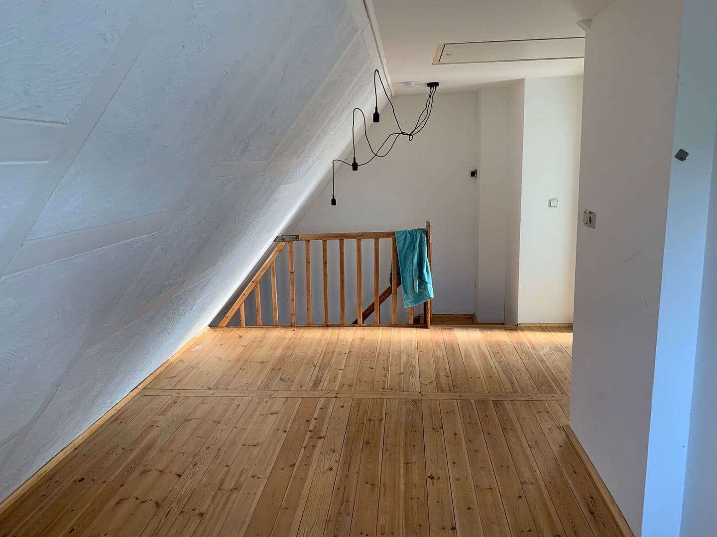 Prenájom bytu 3-izbový 85 m², Ernst Moritz Arndt Str. 27, Geesthacht, Šlezvicko-Holštajnsko Prenájom bytu 3-izbový 85 m², Ernst Moritz Arndt Str. 27, Geesthacht, Šlezvicko-Holštajnsko