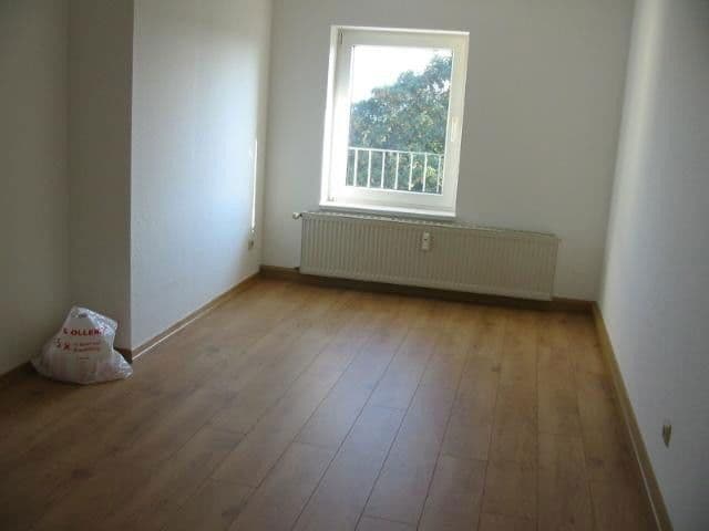 Prenájom bytu 3-izbový 84 m², Eisenbahnstraße 46, Eberswalde, Brandenbursko Prenájom bytu 3-izbový 84 m², Eisenbahnstraße 46, Eberswalde, Brandenbursko