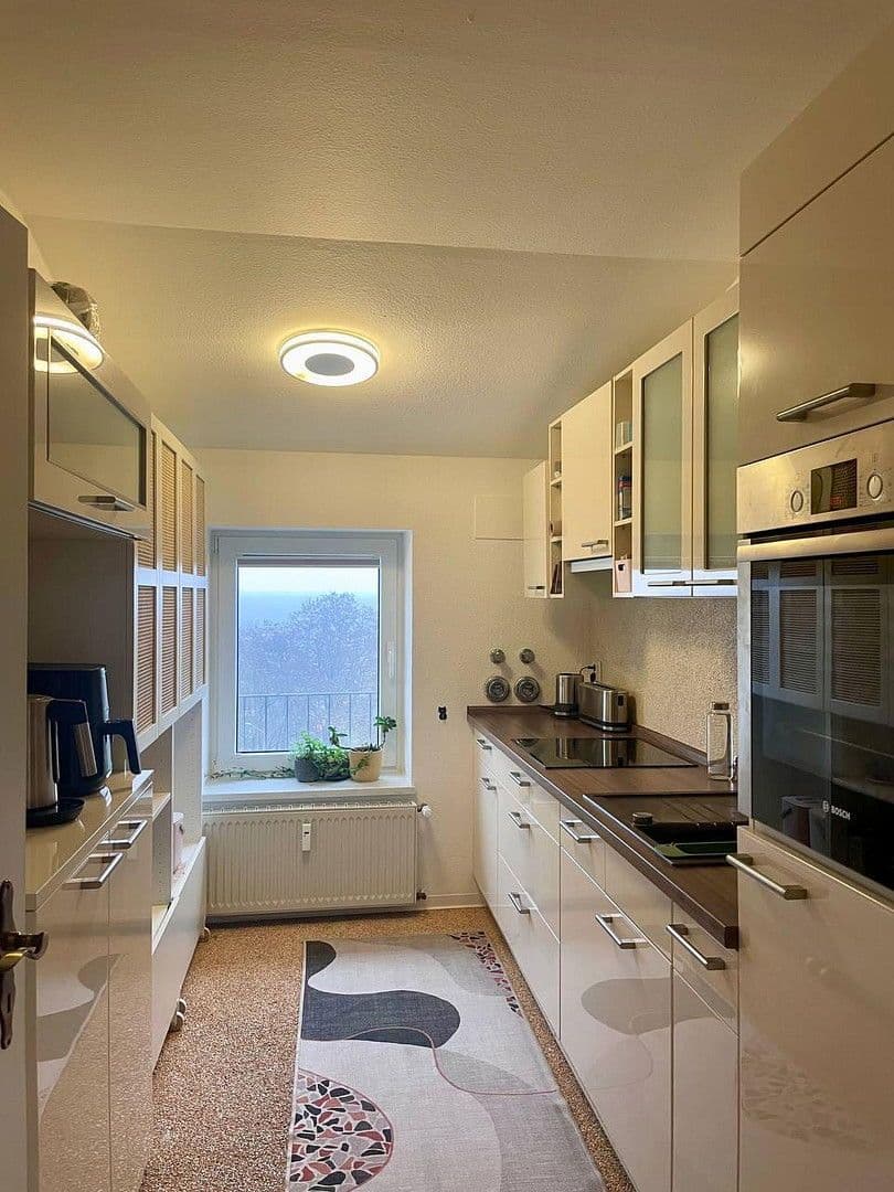 Prenájom bytu 3-izbový 84 m², Eisenbahnstraße 46, Eberswalde, Brandenbursko Prenájom bytu 3-izbový 84 m², Eisenbahnstraße 46, Eberswalde, Brandenbursko