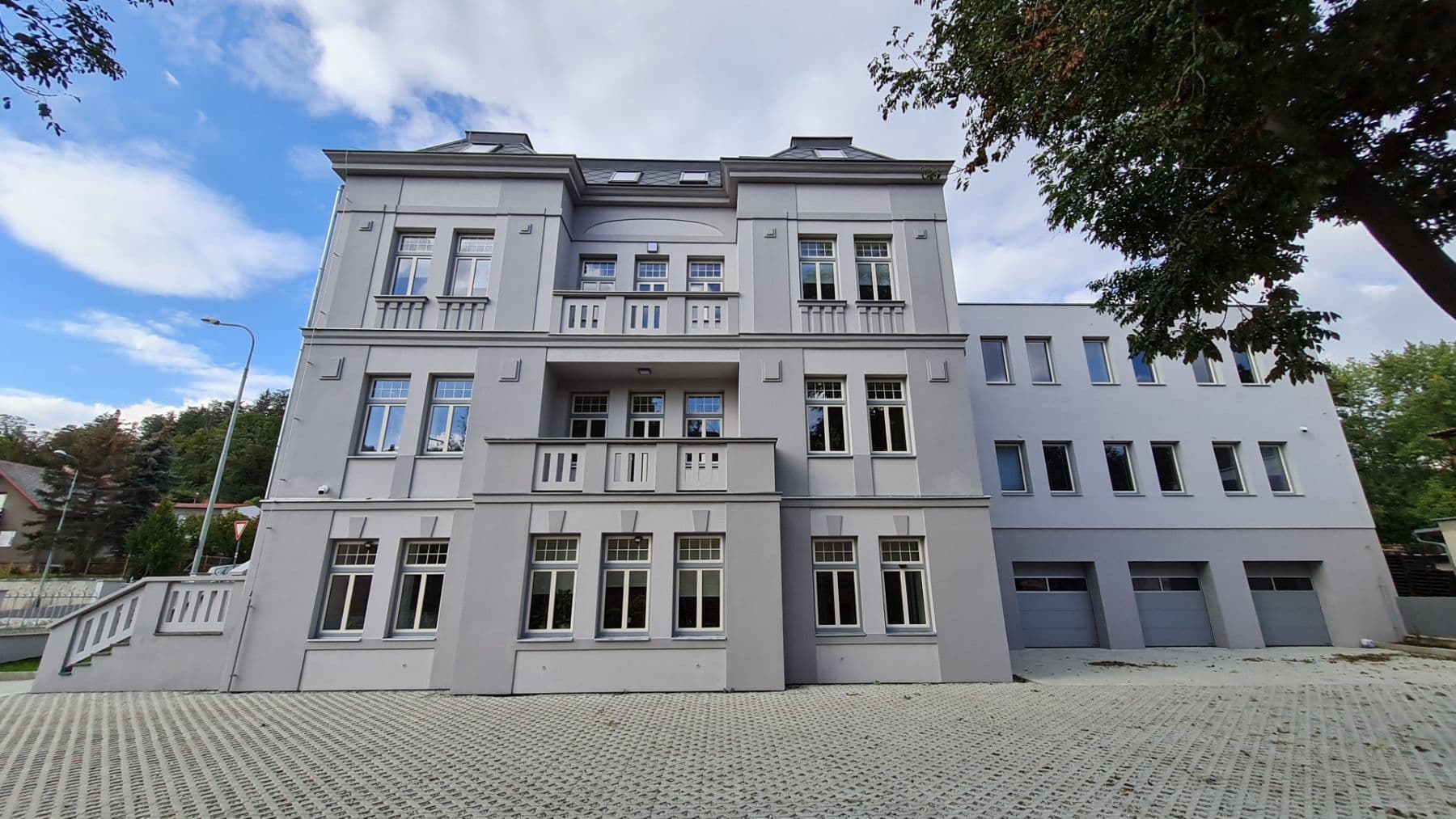 Prenájom kancelárie 144 m², Na Sklípku, Ústí nad Labem, Ústecký kraj Prenájom kancelárie 144 m², Na Sklípku, Ústí nad Labem, Ústecký kraj