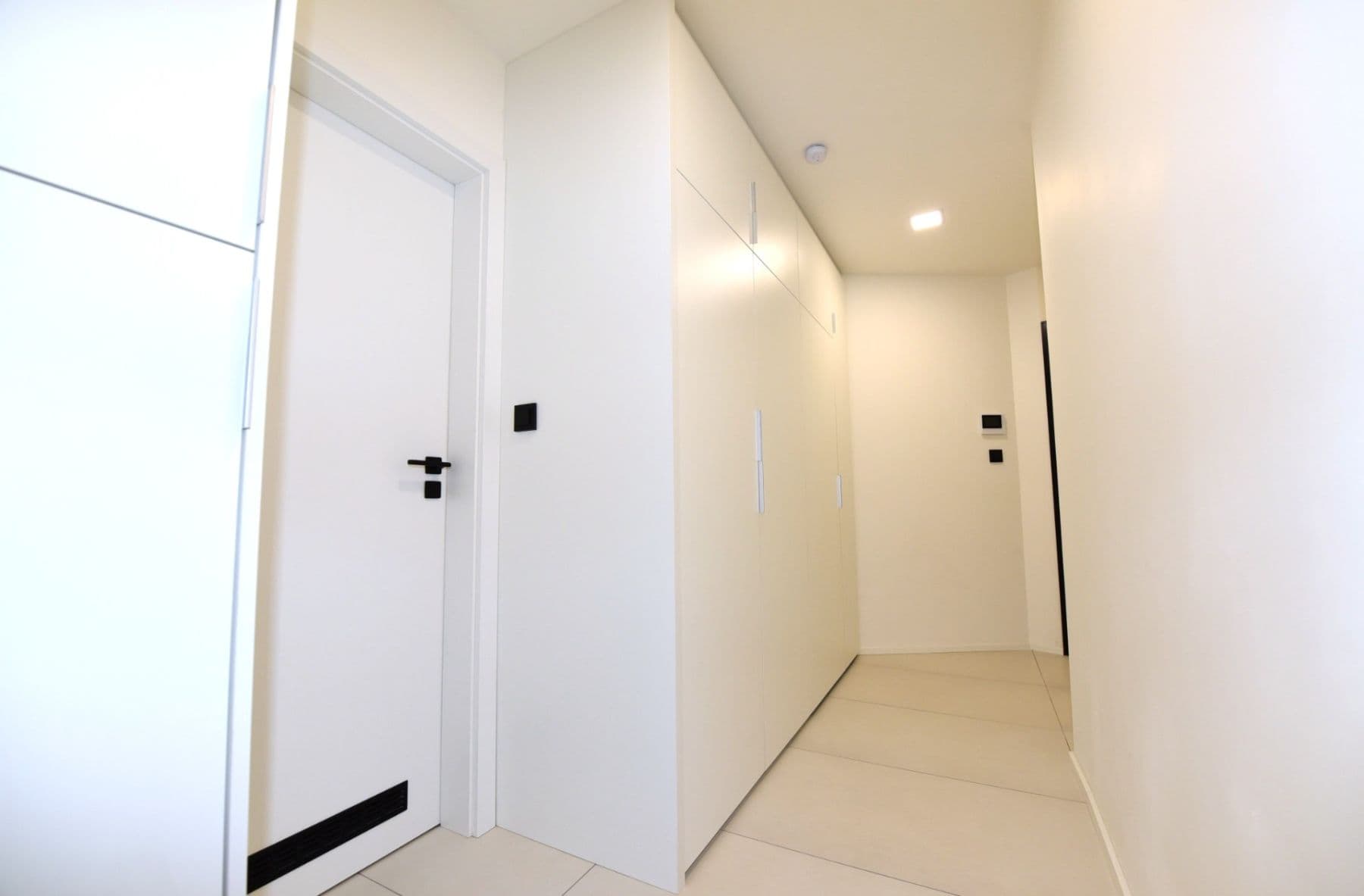 Prenájom bytu 1-izbový 35 m², Krymská, Praha, Praha Prenájom bytu 1-izbový 35 m², Krymská, Praha, Praha