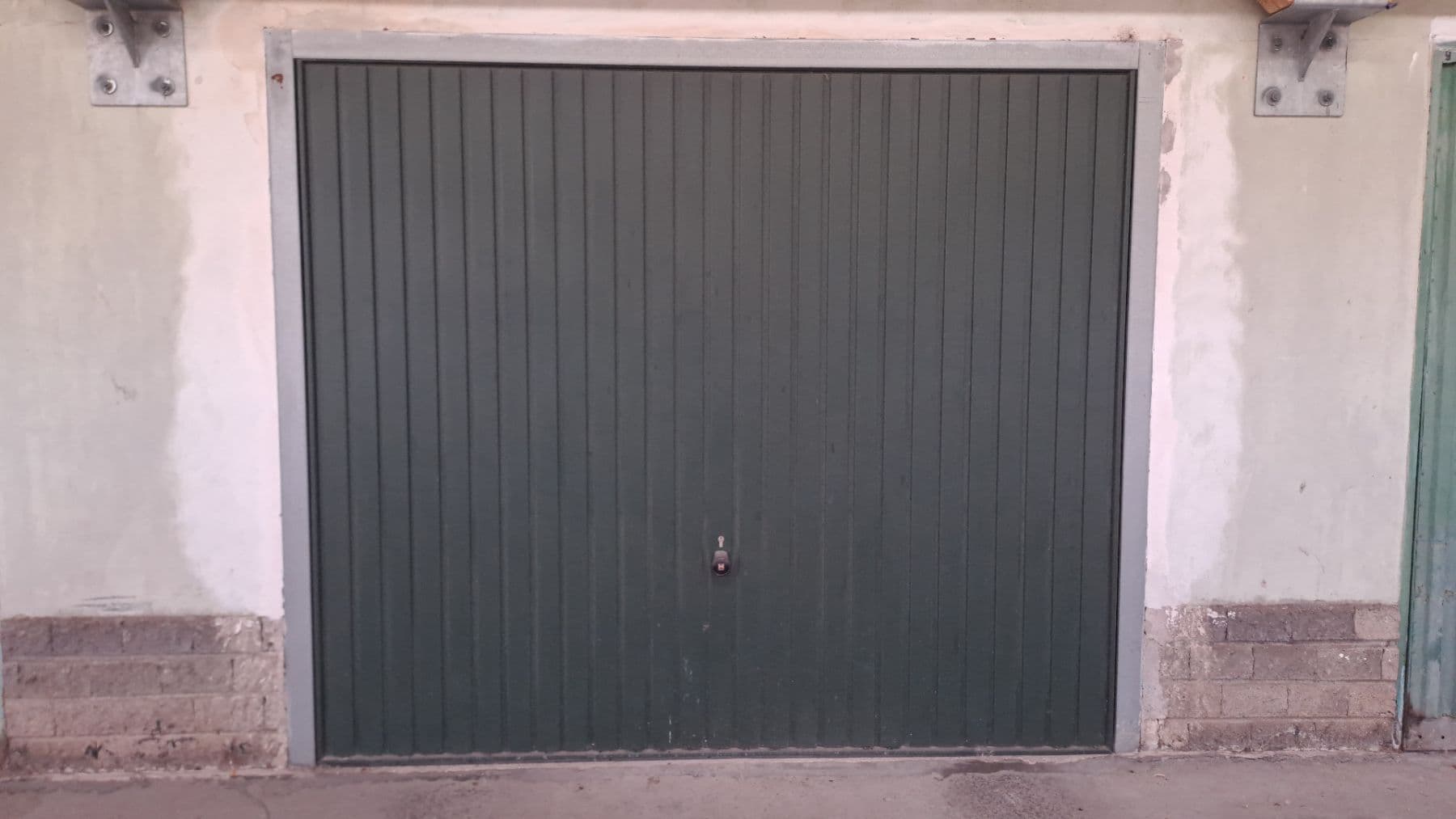 Prenájom garáže 16 m², Brno, Jihomoravský kraj Prenájom garáže 16 m², Brno, Jihomoravský kraj