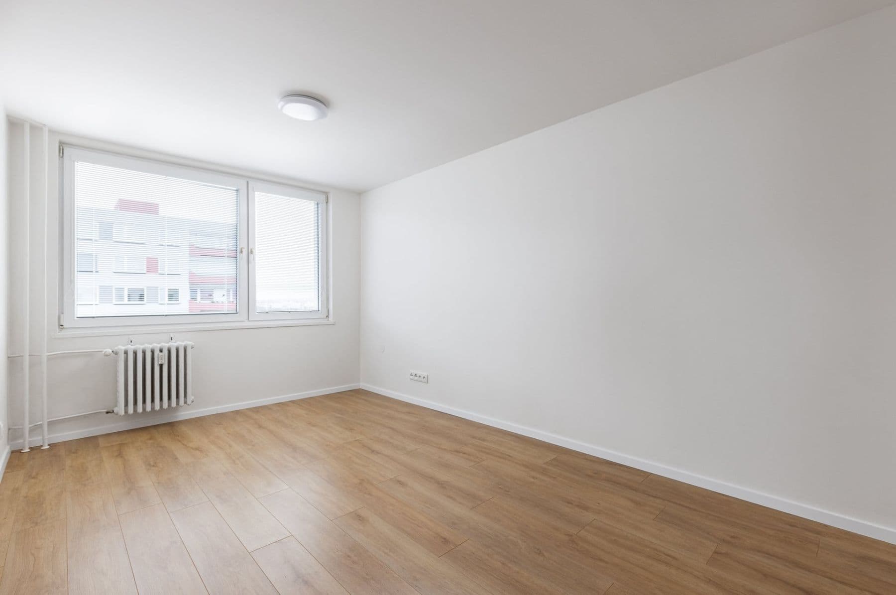 Prenájom bytu 2-izbový 44 m², Janského, Praha, Praha Prenájom bytu 2-izbový 44 m², Janského, Praha, Praha