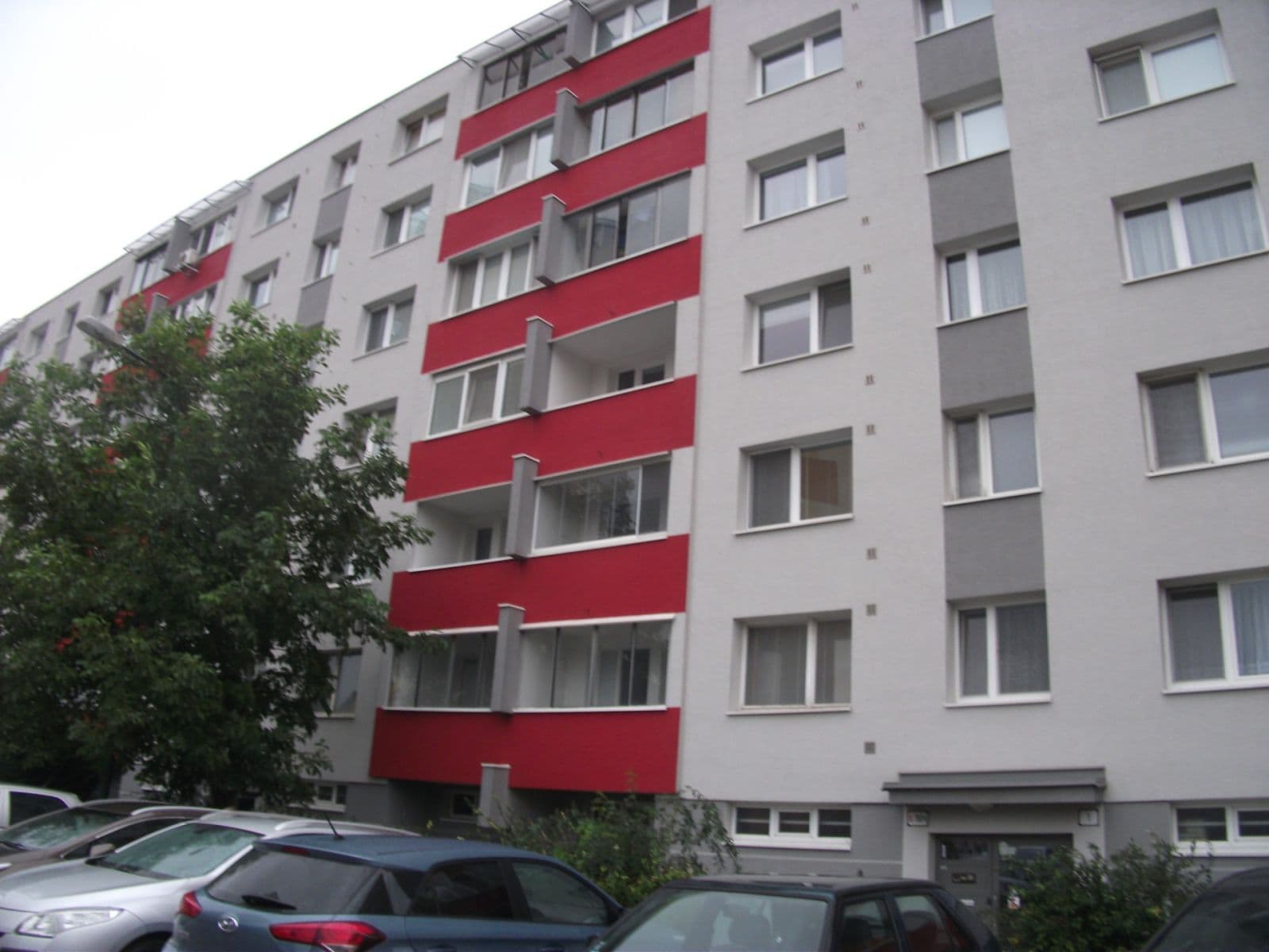 Prenájom bytu 3-izbový 68 m², Rustaveliho, Rača, Bratislavský kraj Prenájom bytu 3-izbový 68 m², Rustaveliho, Rača, Bratislavský kraj