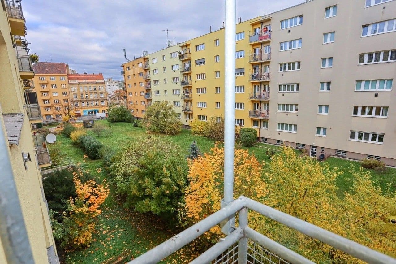 Prenájom bytu 2-izbový 43 m², U Staré plynárny, Praha, Praha Prenájom bytu 2-izbový 43 m², U Staré plynárny, Praha, Praha