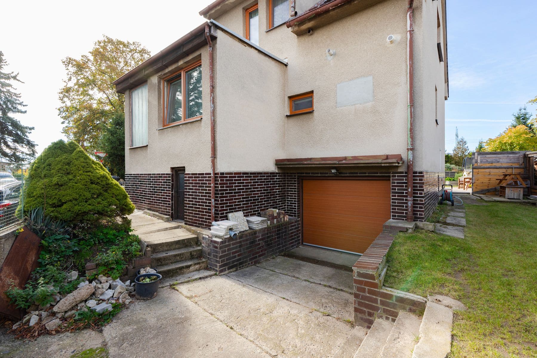 Predaj domu 123 m², pozemek 569 m², Okružní, Dobříš, Středočeský kraj Predaj domu 123 m², pozemek 569 m², Okružní, Dobříš, Středočeský kraj