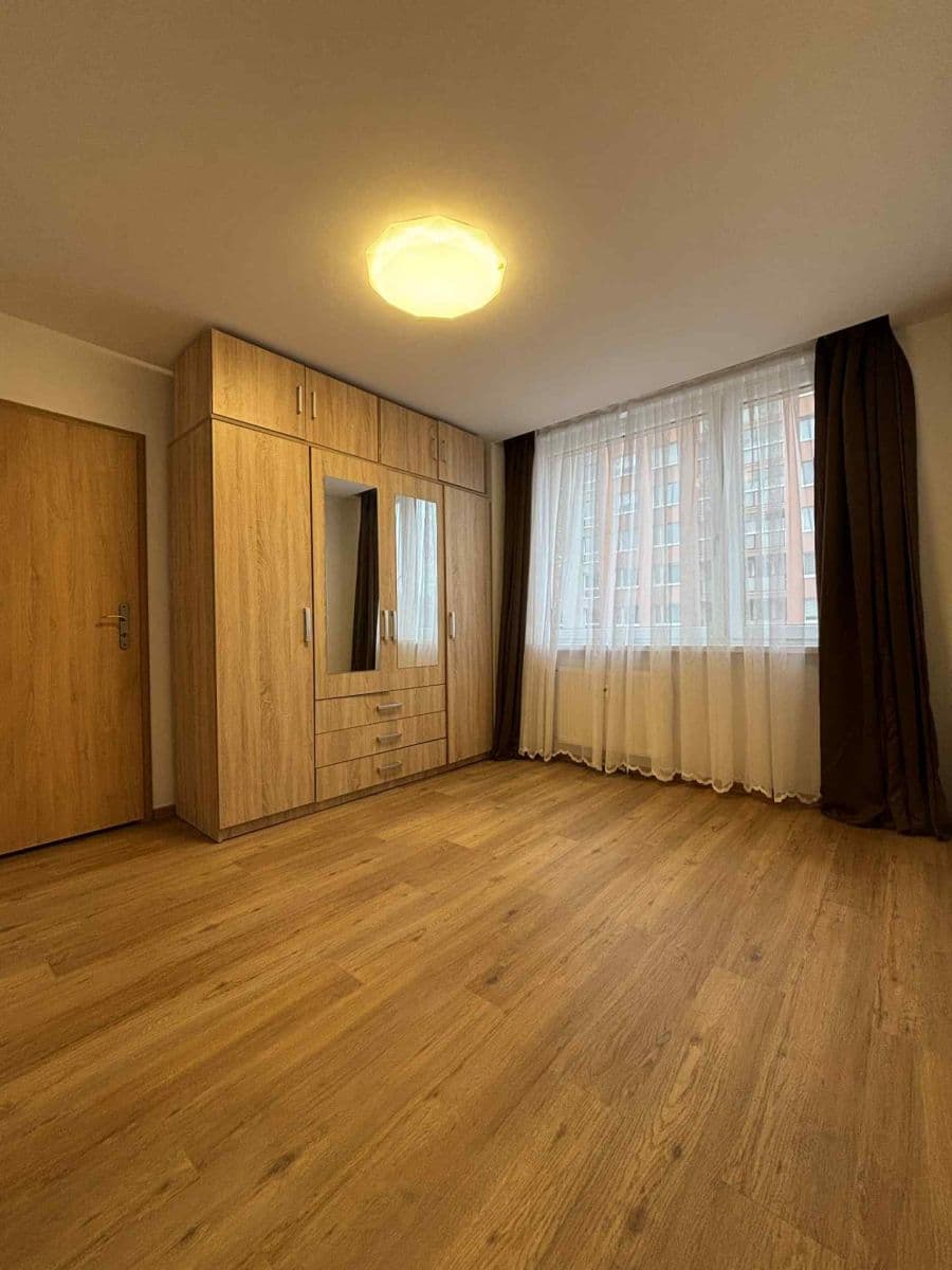 Predaj bytu 3-izbový 55 m², Běhounkova, Praha, Praha Predaj bytu 3-izbový 55 m², Běhounkova, Praha, Praha