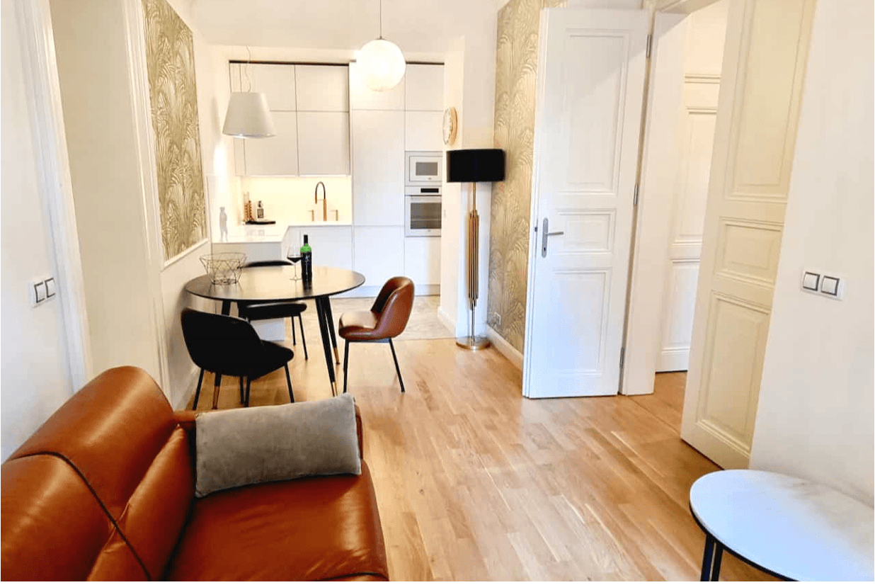 Prenájom bytu 2-izbový 70 m², U Rajské zahrady, Praha, Praha Prenájom bytu 2-izbový 70 m², U Rajské zahrady, Praha, Praha