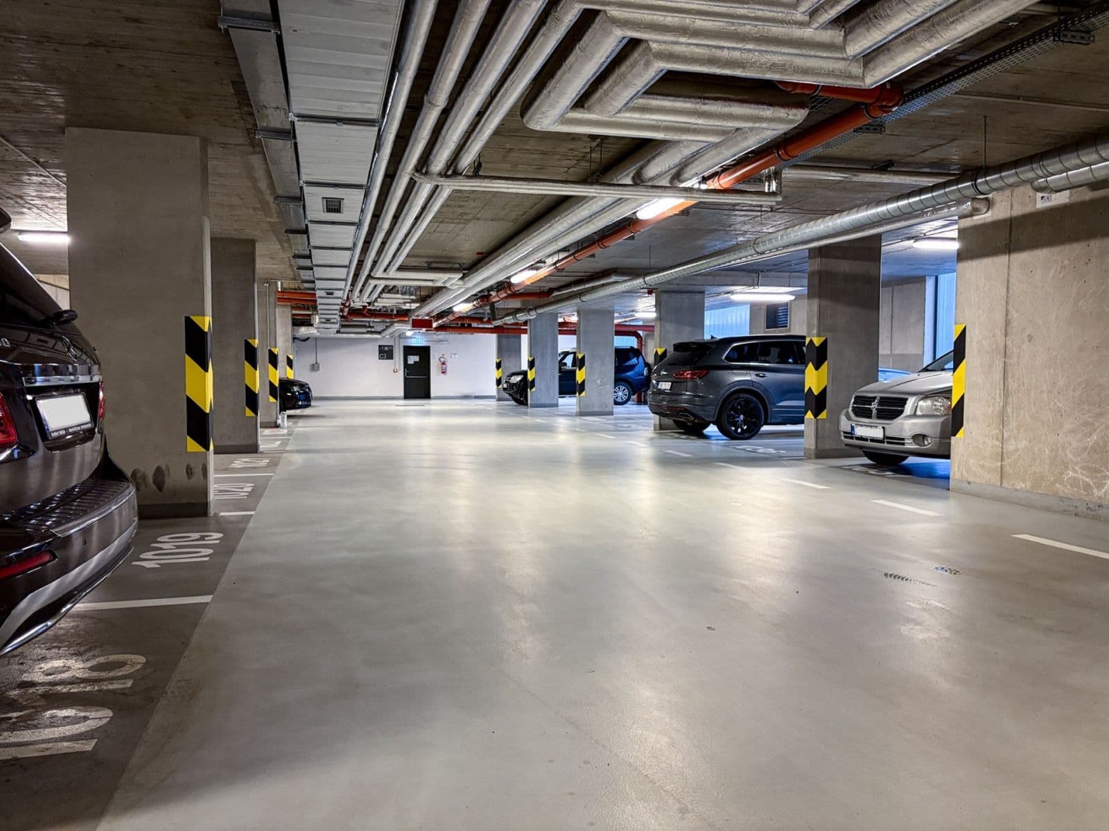 Prenájom garáže 15 m², Saarinenova, Praha, Praha Prenájom garáže 15 m², Saarinenova, Praha, Praha