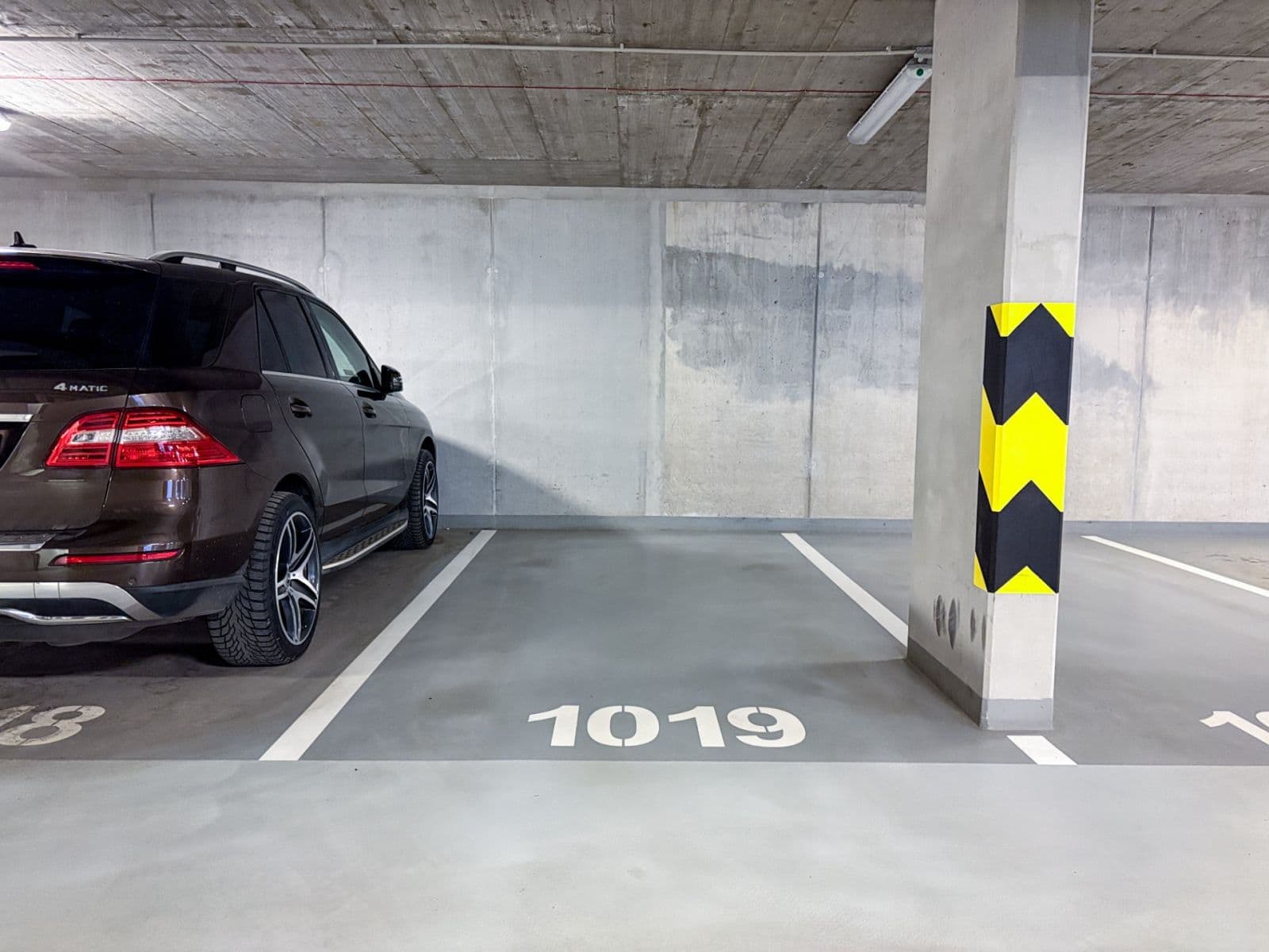 Prenájom garáže 15 m², Saarinenova, Praha, Praha Prenájom garáže 15 m², Saarinenova, Praha, Praha