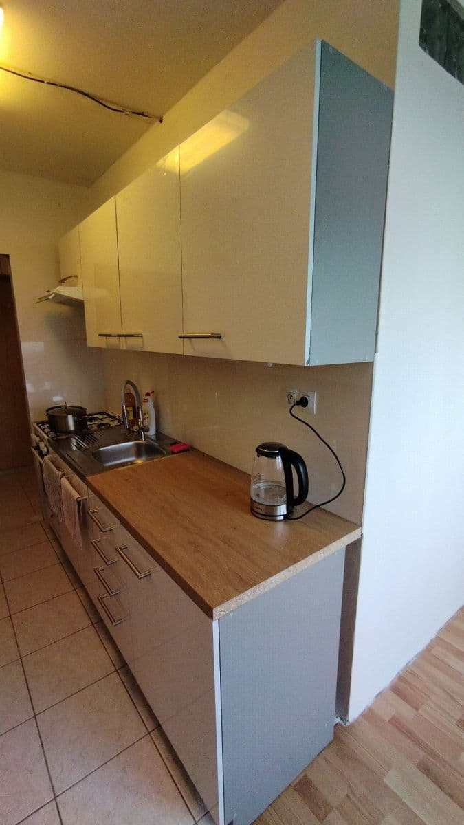 Prenájom bytu 2-izbový 57 m², Jasanová, Brno, Jihomoravský kraj Prenájom bytu 2-izbový 57 m², Jasanová, Brno, Jihomoravský kraj