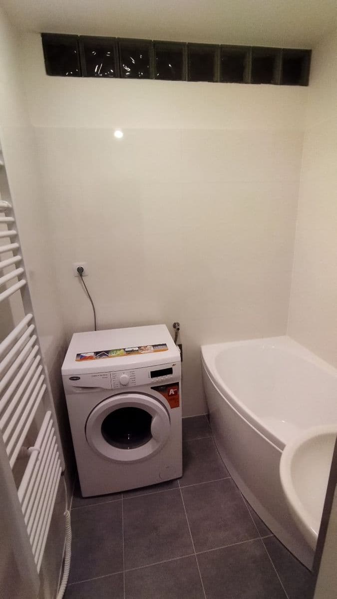 Prenájom bytu 2-izbový 57 m², Jasanová, Brno, Jihomoravský kraj Prenájom bytu 2-izbový 57 m², Jasanová, Brno, Jihomoravský kraj