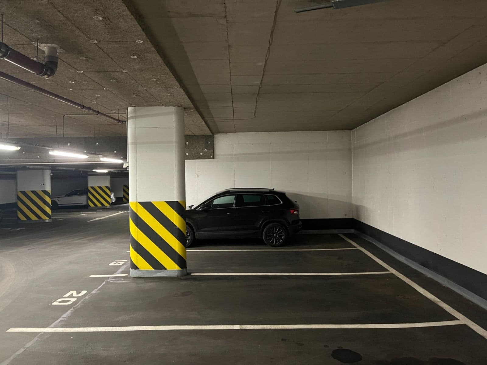 Prenájom garáže 16 m², Karla Engliše, Praha, Praha Prenájom garáže 16 m², Karla Engliše, Praha, Praha