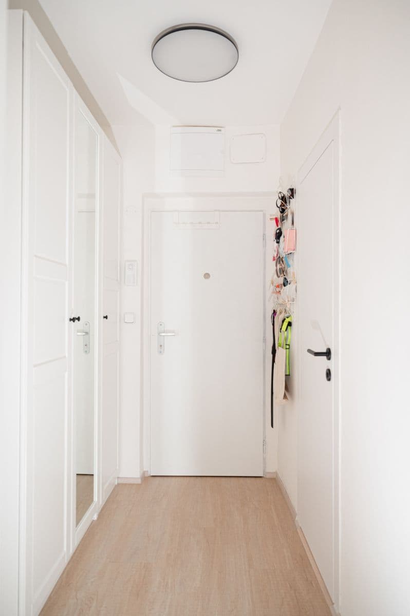 Prenájom bytu 2-izbový 45 m², Karlovo náměstí, Praha, Praha Prenájom bytu 2-izbový 45 m², Karlovo náměstí, Praha, Praha