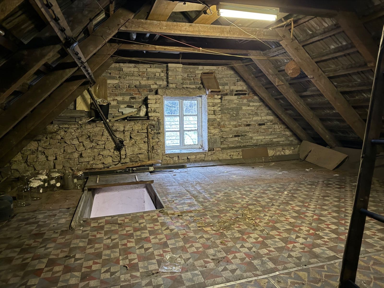 Predaj domu 82 m², pozemek 560 m², Václ. Šretra, Doksy, Středočeský kraj Predaj domu 82 m², pozemek 560 m², Václ. Šretra, Doksy, Středočeský kraj