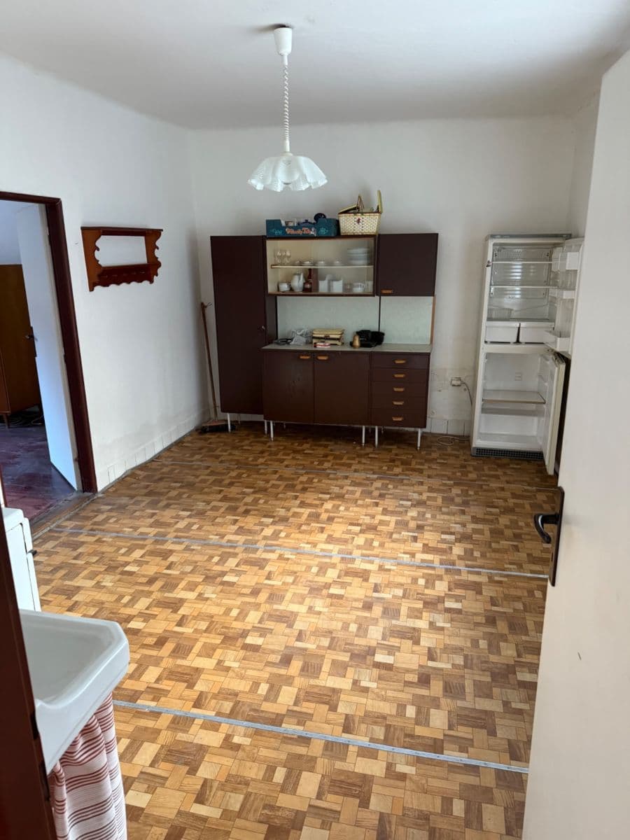 Predaj domu 82 m², pozemek 560 m², Václ. Šretra, Doksy, Středočeský kraj Predaj domu 82 m², pozemek 560 m², Václ. Šretra, Doksy, Středočeský kraj