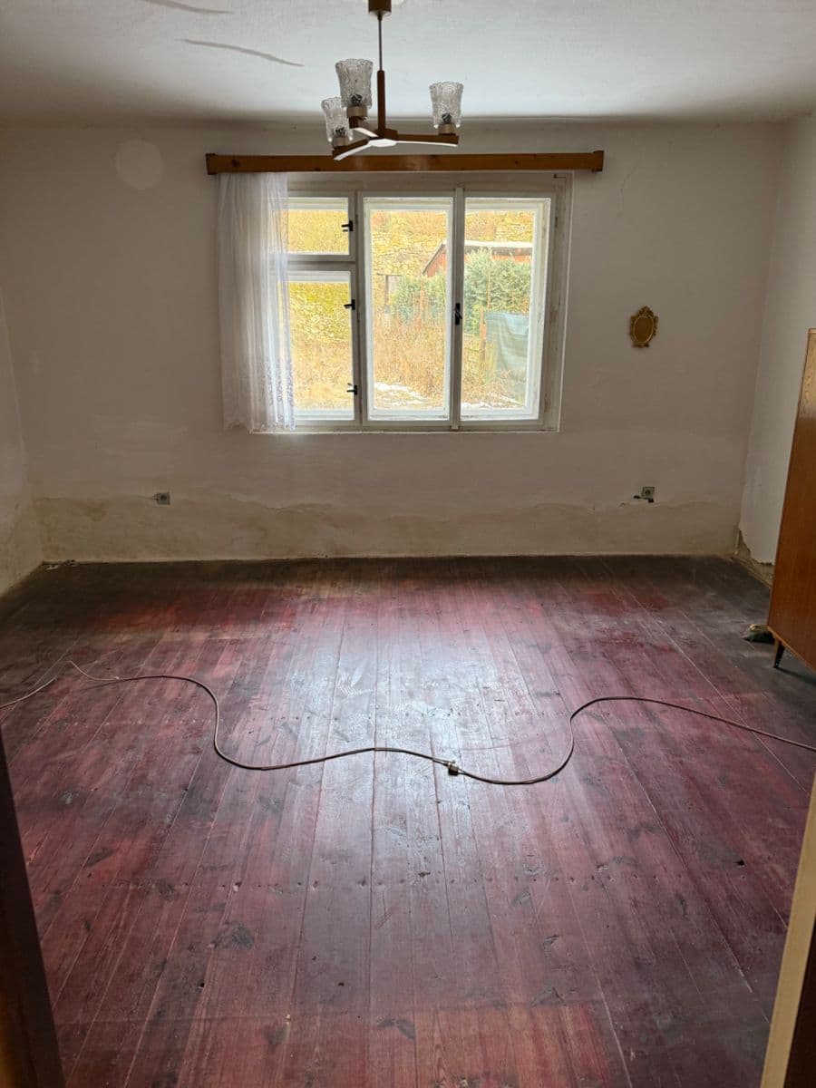 Predaj domu 82 m², pozemek 560 m², Václ. Šretra, Doksy, Středočeský kraj Predaj domu 82 m², pozemek 560 m², Václ. Šretra, Doksy, Středočeský kraj