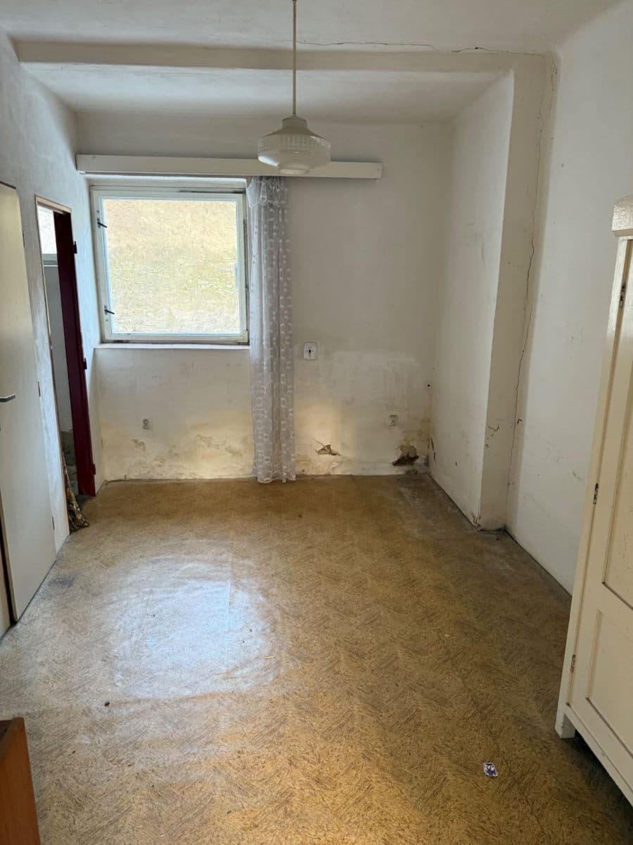 Predaj domu 82 m², pozemek 560 m², Václ. Šretra, Doksy, Středočeský kraj Predaj domu 82 m², pozemek 560 m², Václ. Šretra, Doksy, Středočeský kraj