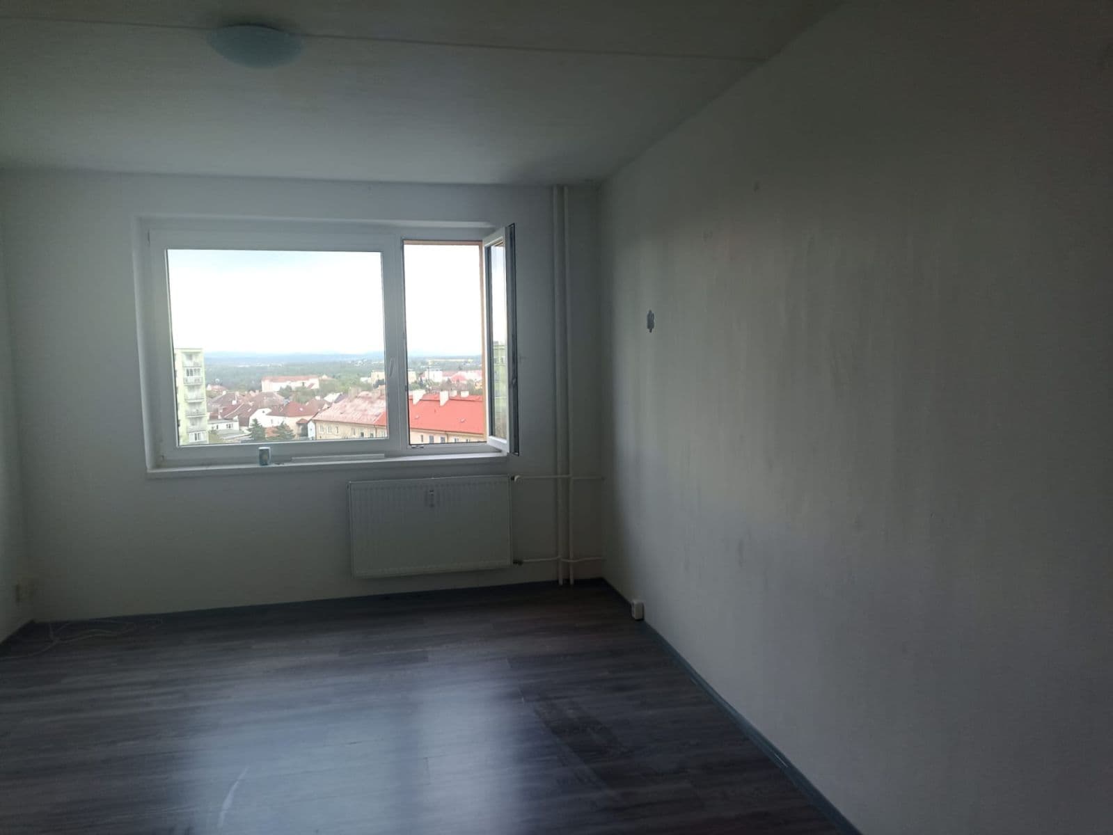 Prenájom bytu 1-izbový 40 m², Na Borku, Jirkov, Ústecký kraj Prenájom bytu 1-izbový 40 m², Na Borku, Jirkov, Ústecký kraj