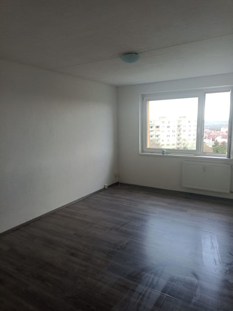 Prenájom bytu 1-izbový 40 m², Na Borku, Jirkov, Ústecký kraj Prenájom bytu 1-izbový 40 m², Na Borku, Jirkov, Ústecký kraj