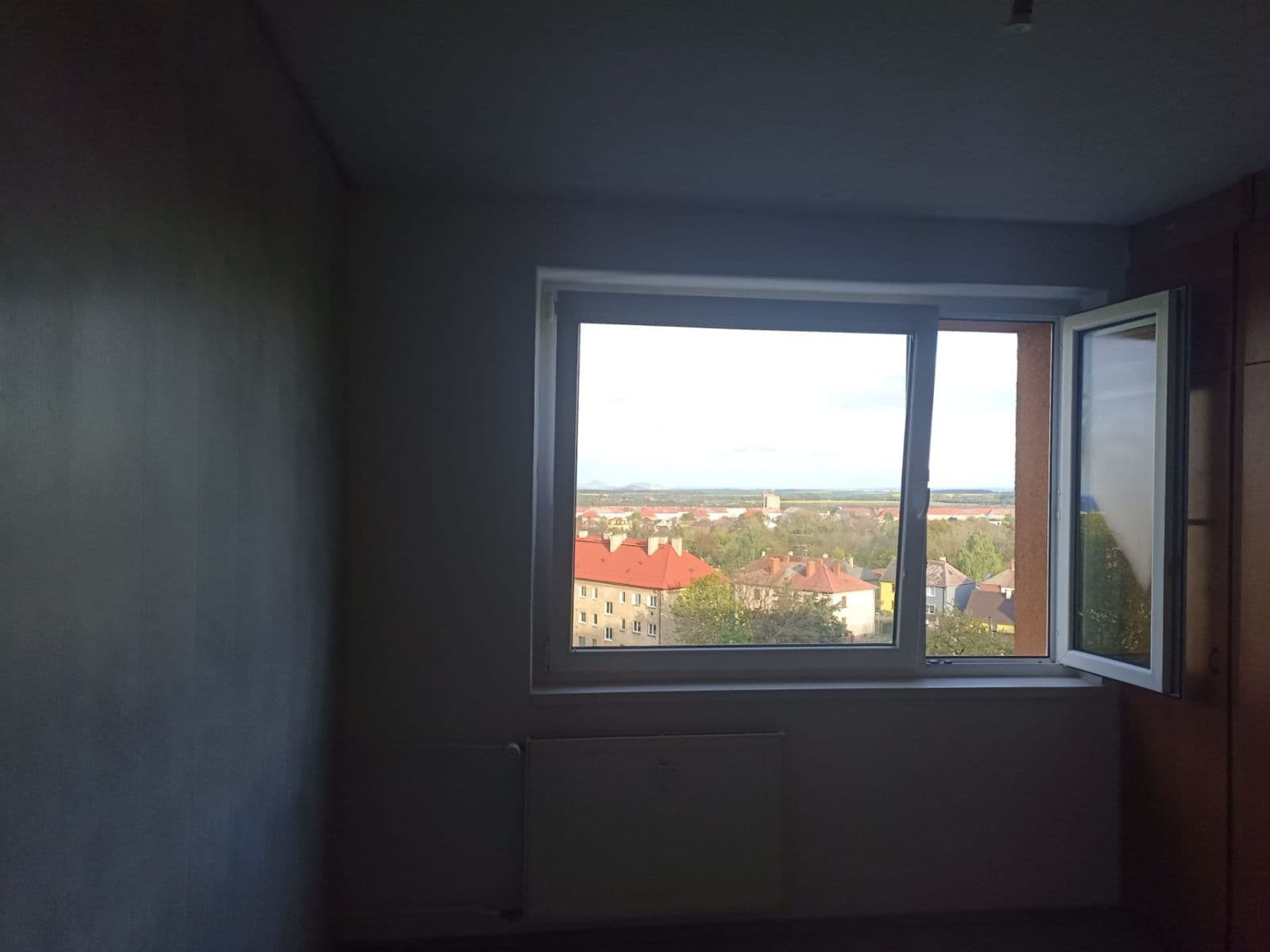 Prenájom bytu 1-izbový 40 m², Na Borku, Jirkov, Ústecký kraj Prenájom bytu 1-izbový 40 m², Na Borku, Jirkov, Ústecký kraj