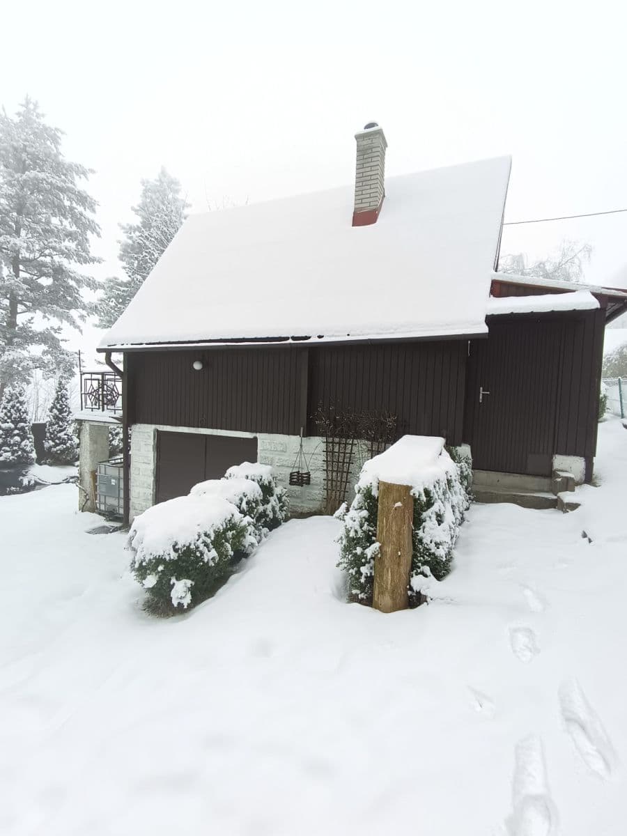 Predaj rekreačného objektu 31 m², pozemek 428 m², Kunčice pod Ondřejníkem, Moravskoslezský kraj Predaj rekreačného objektu 31 m², pozemek 428 m², Kunčice pod Ondřejníkem, Moravskoslezský kraj