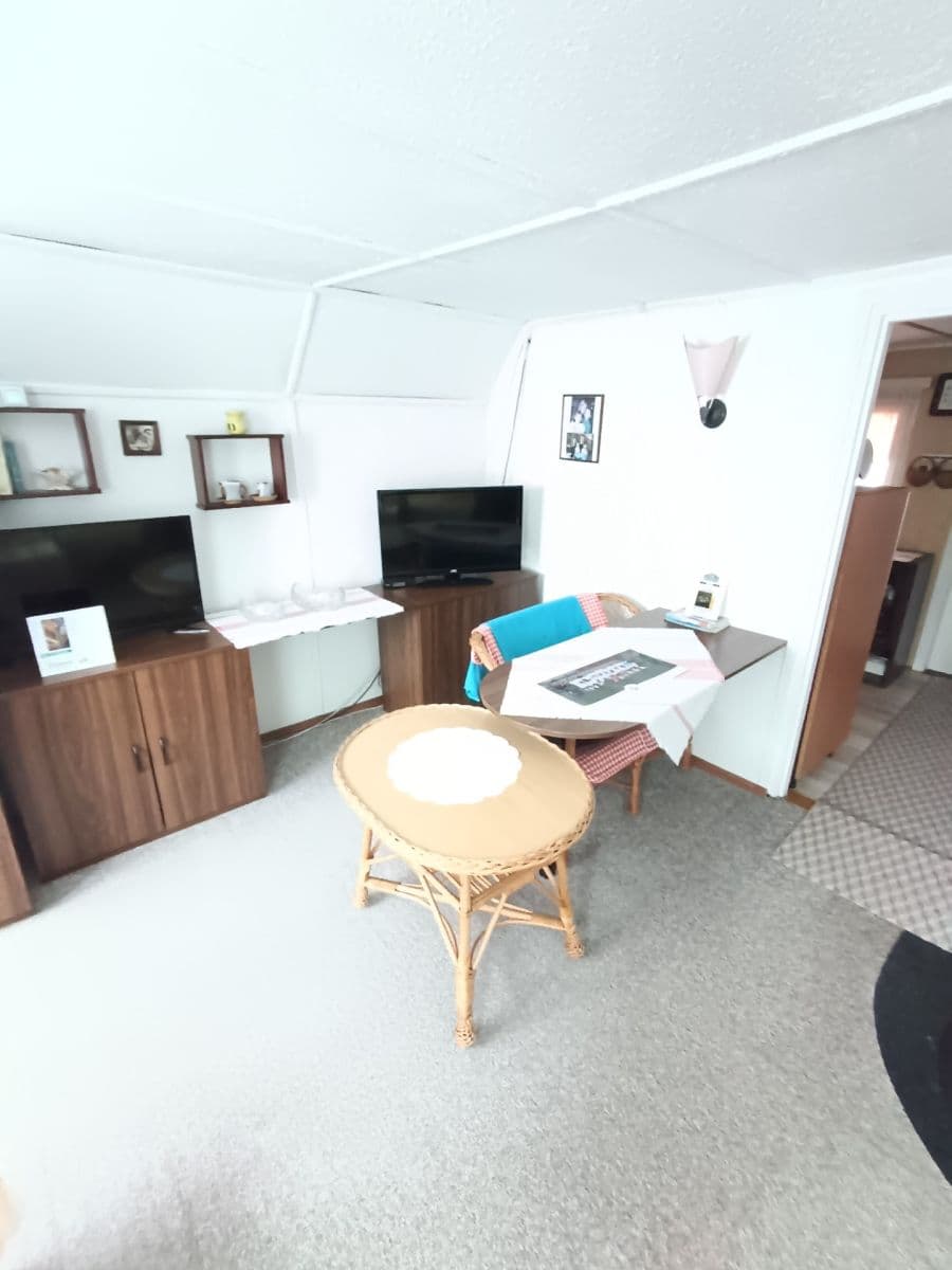 Predaj rekreačného objektu 31 m², pozemek 428 m², Kunčice pod Ondřejníkem, Moravskoslezský kraj Predaj rekreačného objektu 31 m², pozemek 428 m², Kunčice pod Ondřejníkem, Moravskoslezský kraj