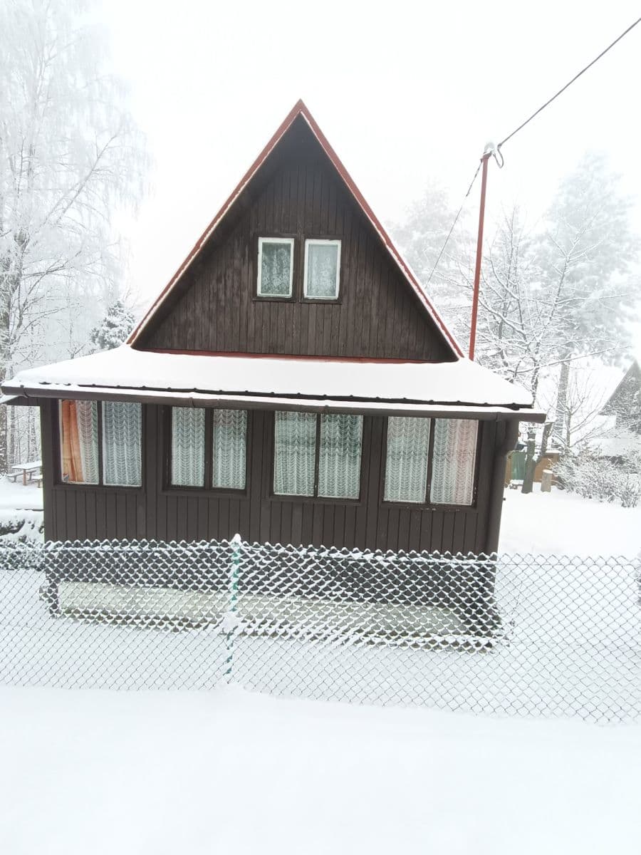 Predaj rekreačného objektu 31 m², pozemek 428 m², Kunčice pod Ondřejníkem, Moravskoslezský kraj Predaj rekreačného objektu 31 m², pozemek 428 m², Kunčice pod Ondřejníkem, Moravskoslezský kraj