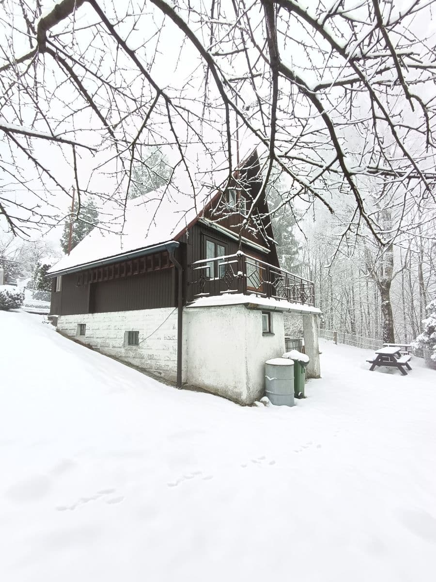 Predaj rekreačného objektu 31 m², pozemek 428 m², Kunčice pod Ondřejníkem, Moravskoslezský kraj Predaj rekreačného objektu 31 m², pozemek 428 m², Kunčice pod Ondřejníkem, Moravskoslezský kraj