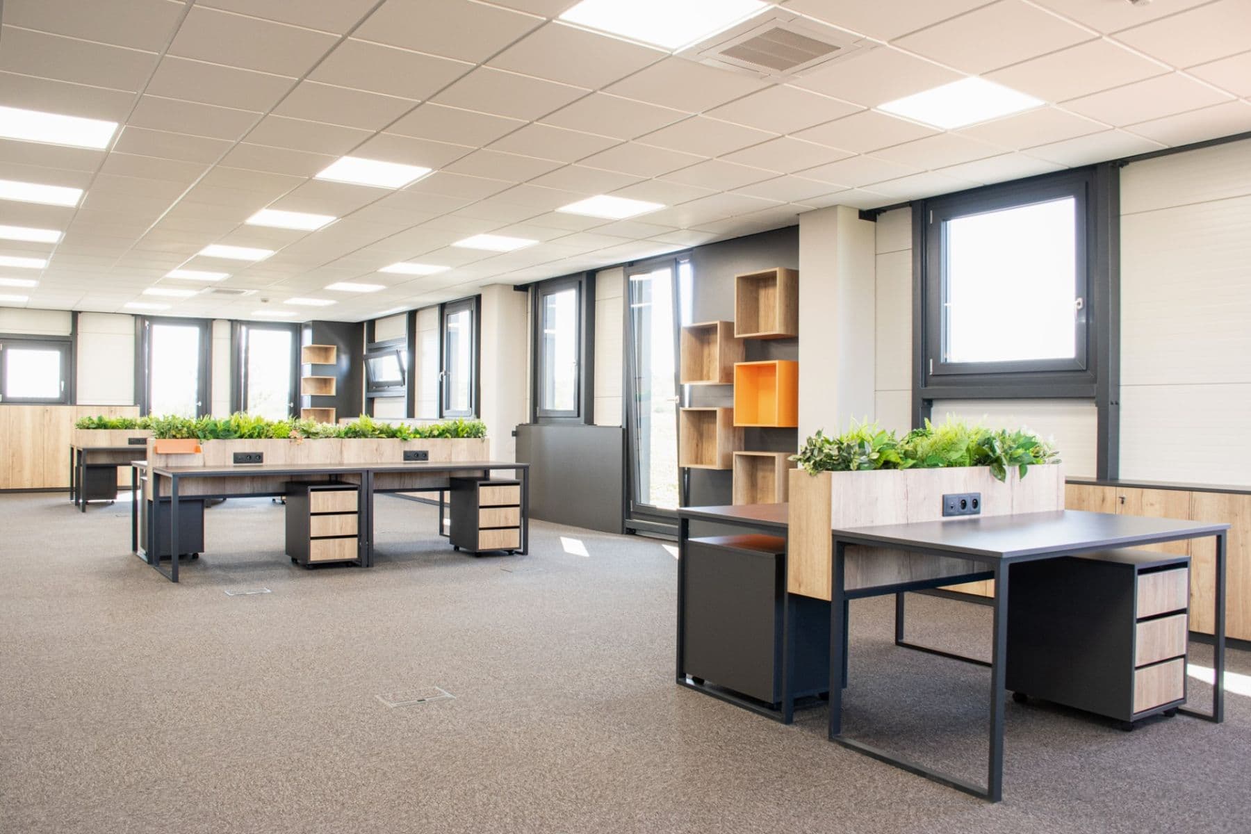 Prenájom kancelárie 280 m², Pražská, Slaný, Středočeský kraj Prenájom kancelárie 280 m², Pražská, Slaný, Středočeský kraj