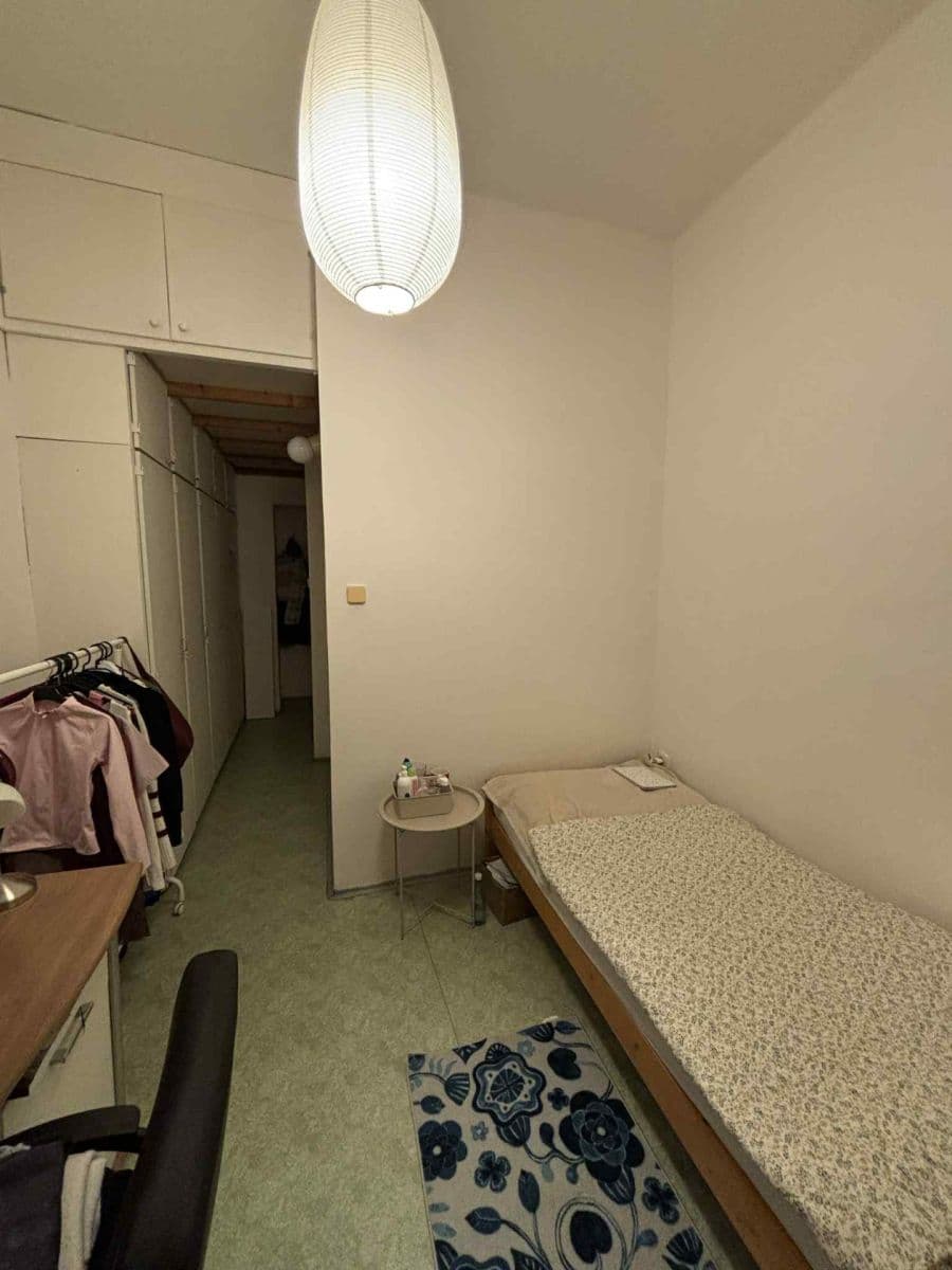 Prenájom bytu 3-izbový 11 m², Londýnská, Praha, Praha Prenájom bytu 3-izbový 11 m², Londýnská, Praha, Praha