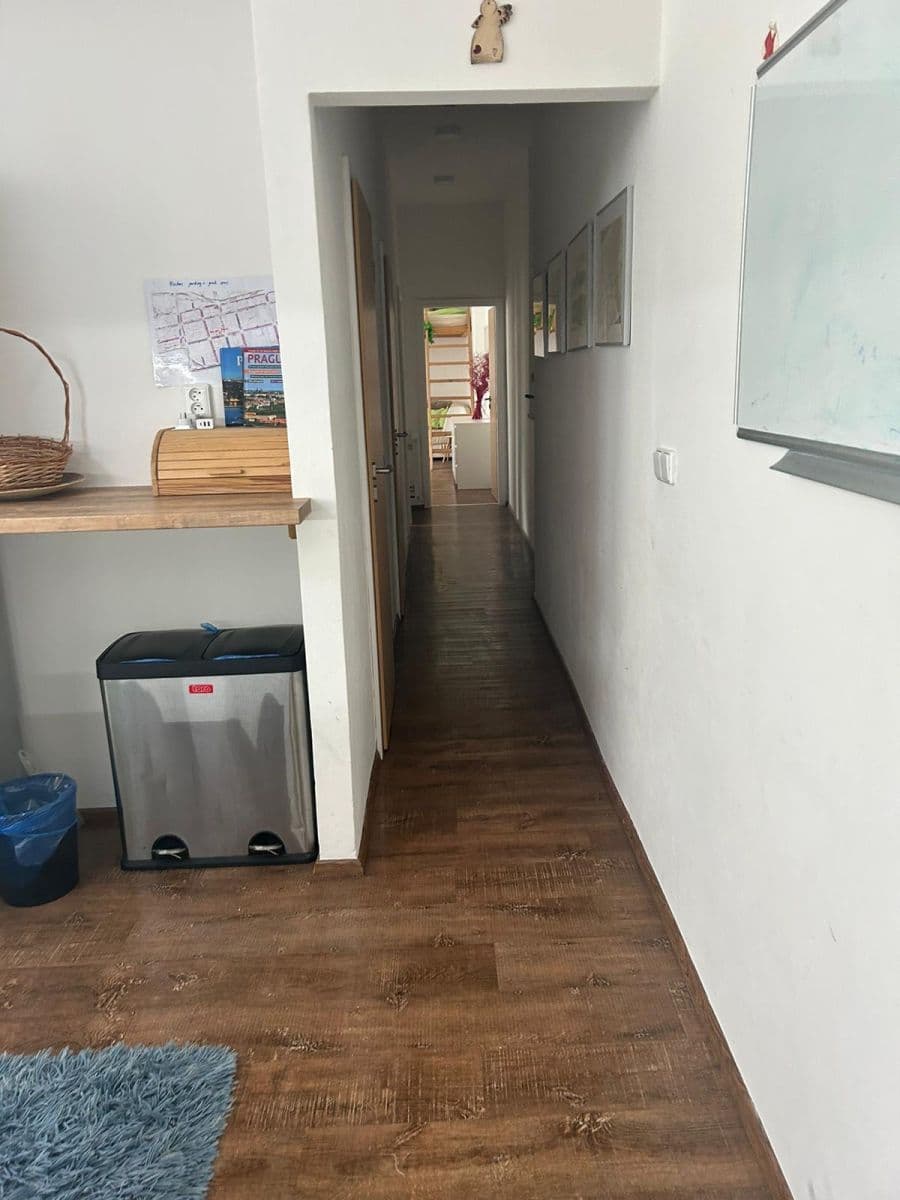 Prenájom bytu 3-izbový 74 m², Křižíkova, Praha, Praha Prenájom bytu 3-izbový 74 m², Křižíkova, Praha, Praha