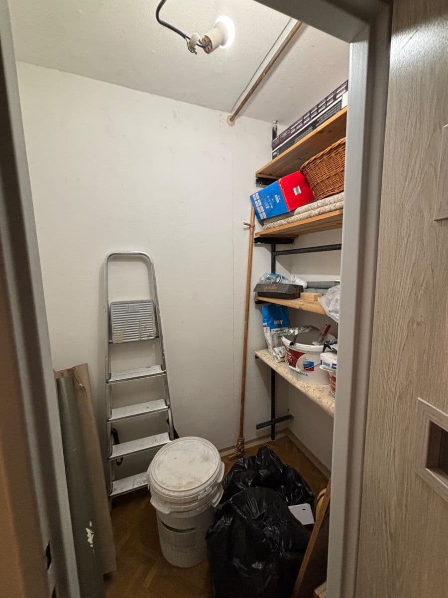 Predaj bytu 3-izbový 66 m², Na Kopci, Litvínov, Ústecký kraj Predaj bytu 3-izbový 66 m², Na Kopci, Litvínov, Ústecký kraj