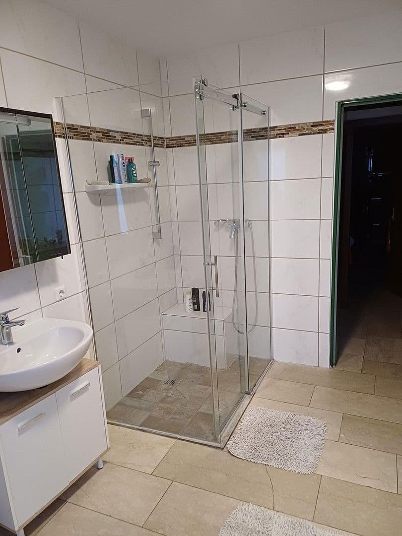 Predaj domu 208 m², pozemek 984 m², Schnaittach, Bavorsko Predaj domu 208 m², pozemek 984 m², Schnaittach, Bavorsko