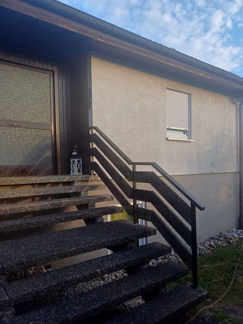 Predaj domu 208 m², pozemek 984 m², Schnaittach, Bavorsko Predaj domu 208 m², pozemek 984 m², Schnaittach, Bavorsko