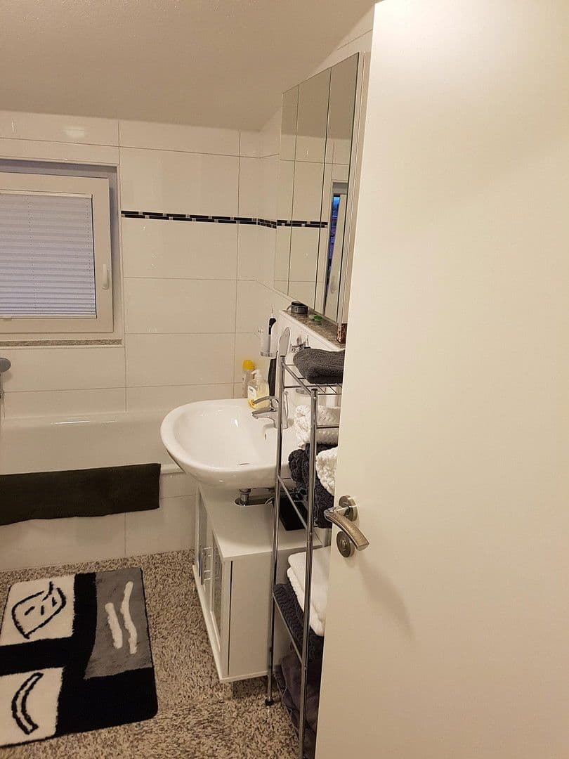 Prenájom bytu 3-izbový 86 m², Schultheißenstraße 21, Hameln, Dolné Sasko Prenájom bytu 3-izbový 86 m², Schultheißenstraße 21, Hameln, Dolné Sasko