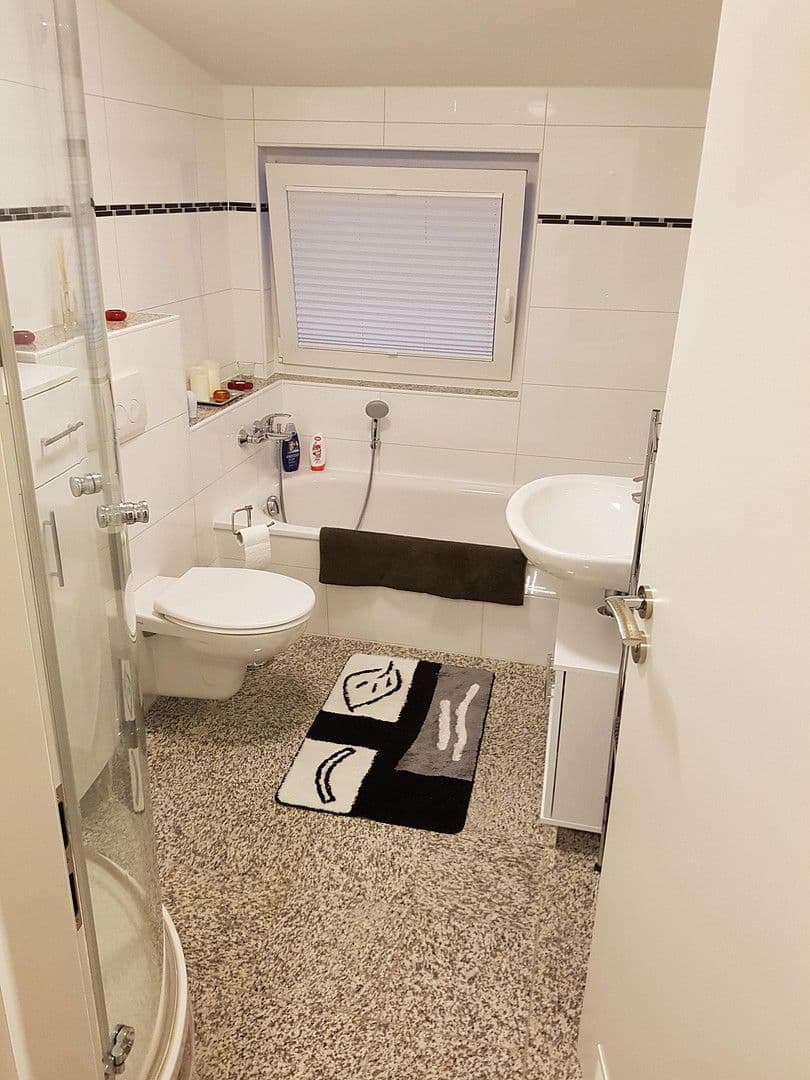 Prenájom bytu 3-izbový 86 m², Schultheißenstraße 21, Hameln, Dolné Sasko Prenájom bytu 3-izbový 86 m², Schultheißenstraße 21, Hameln, Dolné Sasko